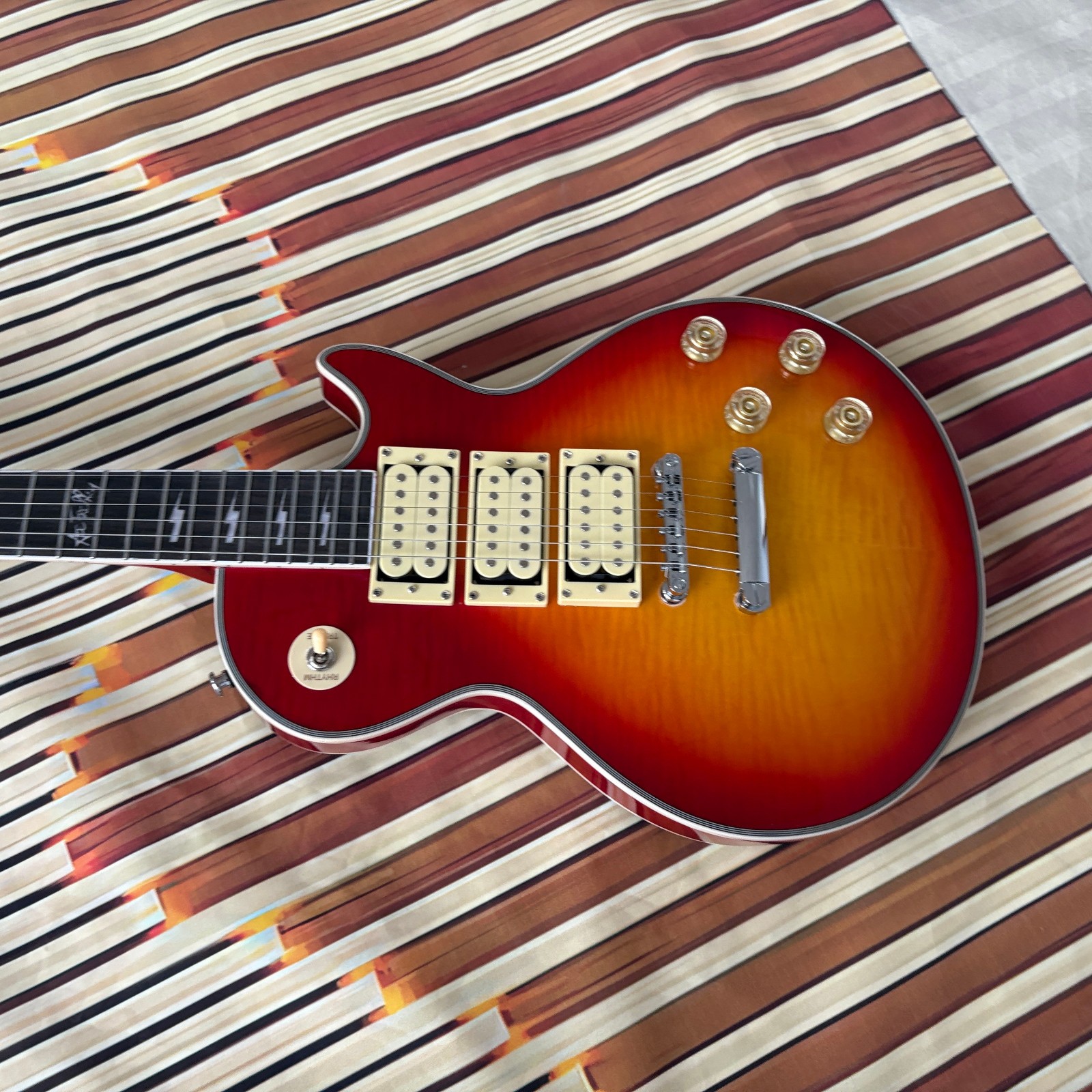 1997 Ace Frehley Signature Les Paul Custom! Cherry Sunburst solid Mahogany Body
