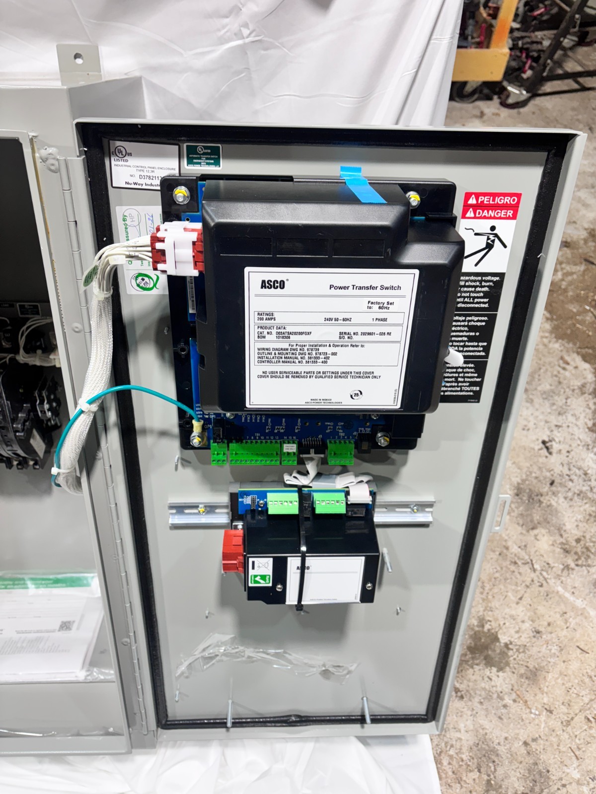 NIB - Automatic Transfer SwitchAsco 300 Series D03ATSA20200FGXF 200A 1ph 2 Pole