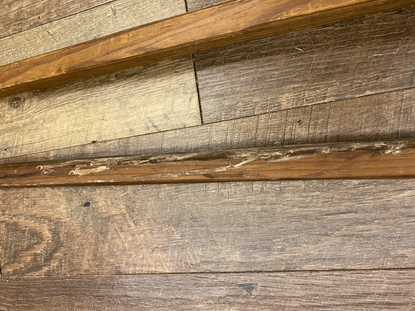 2Pair Antique 1800’s Wooden Handcrafted Medical Crutches Civil War Era Tiny Tim