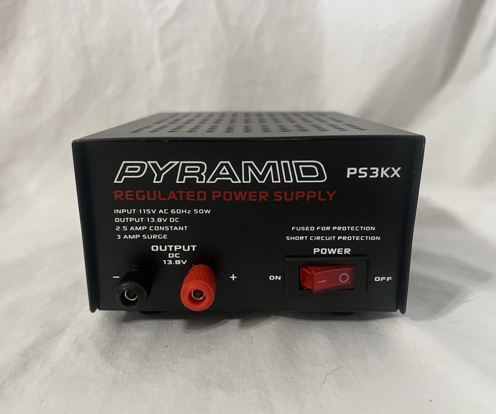 Pyramid 3 Amp 13.8V Regulated Power Supply, Black, PS3KX
