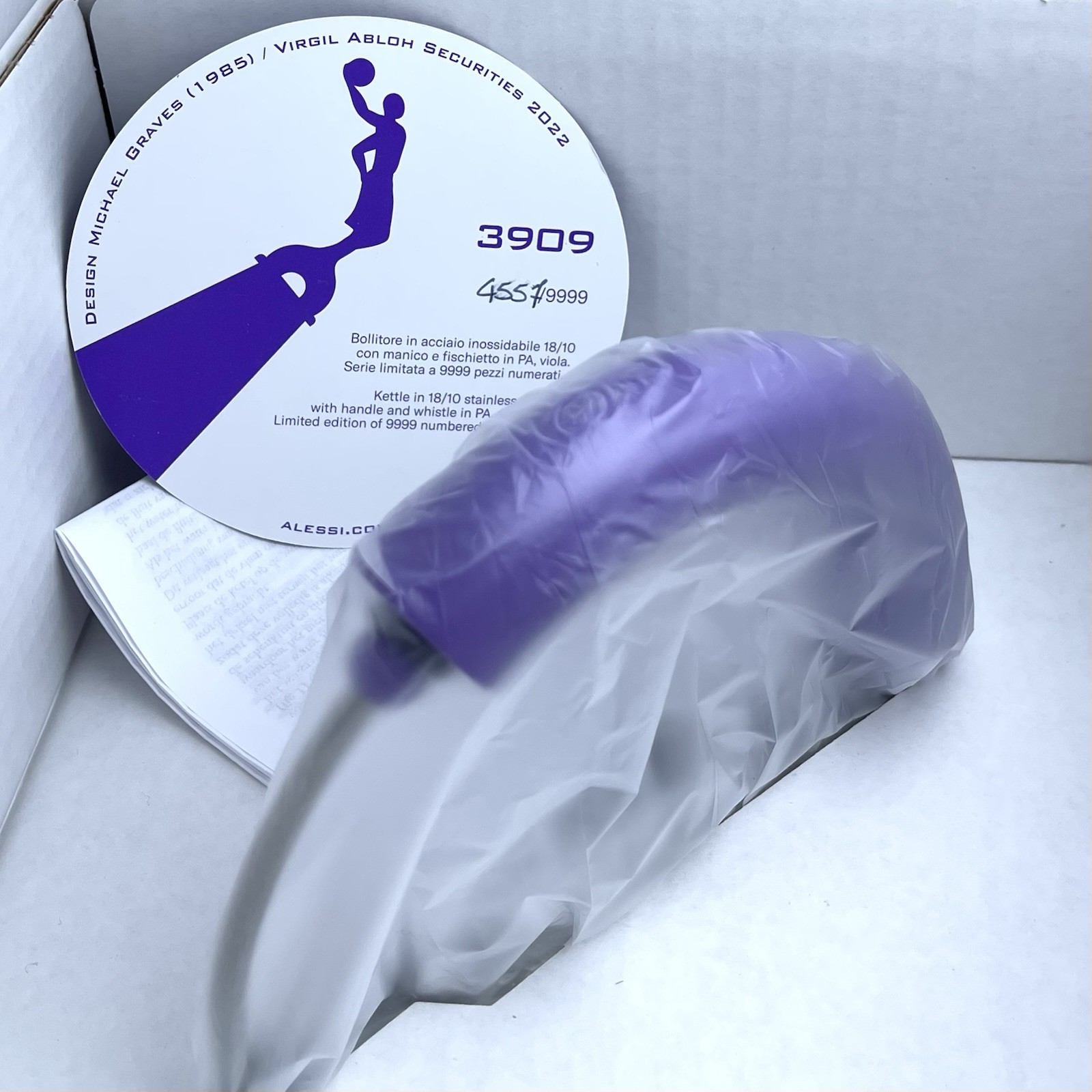 Alessi 3909 Kettle Virgil Abloh Limited Edition Purple Handle Michael Graves NIB