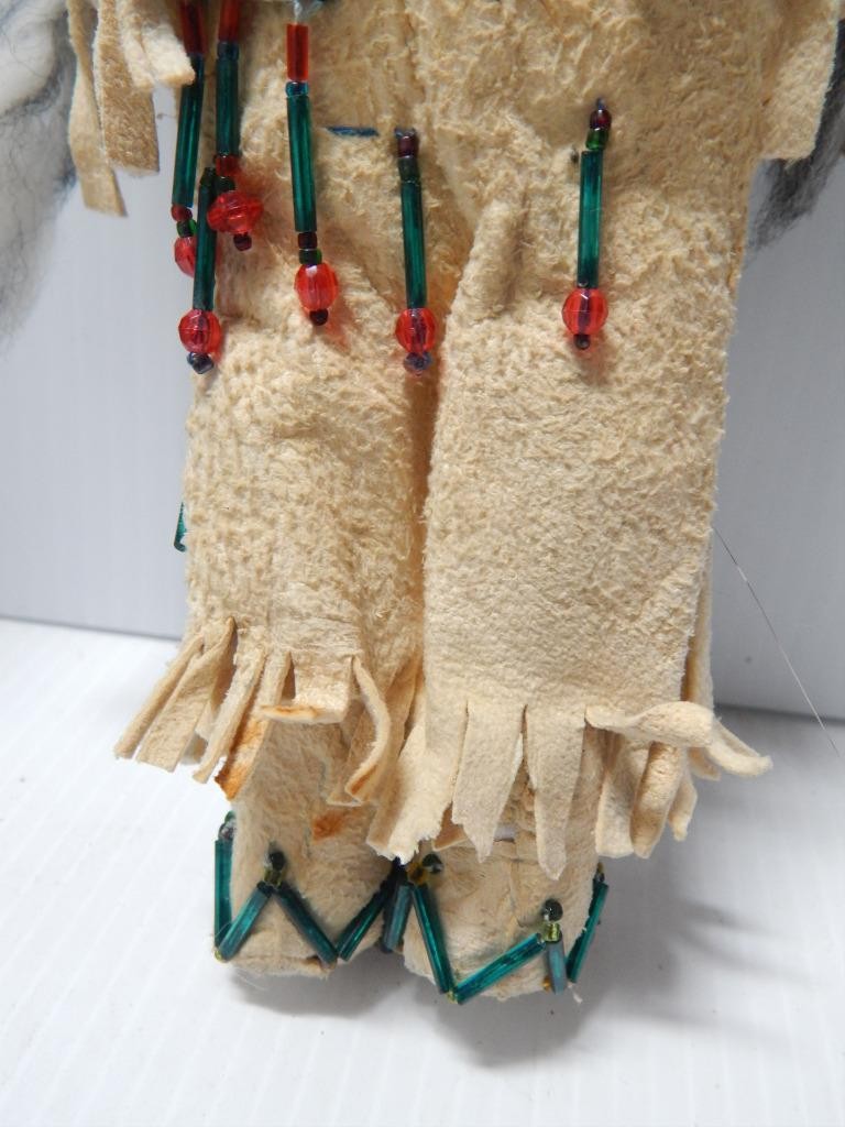 ANTIQUE VINTAGE SOUTHERN PLAINS INDIAN TUBE BEADED FEMALE DOLL - HIDE DRESS
