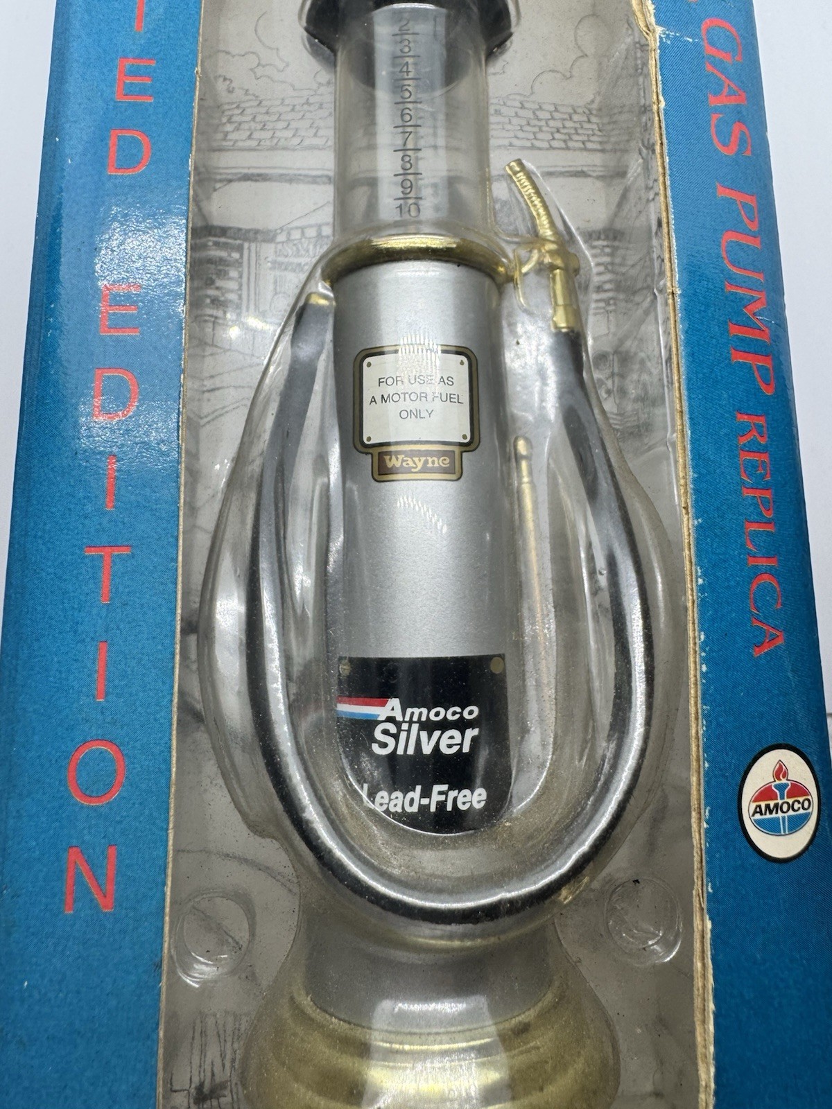 Limited Edition Replica Gas Pump Amoco Silver Wayne Gearbox