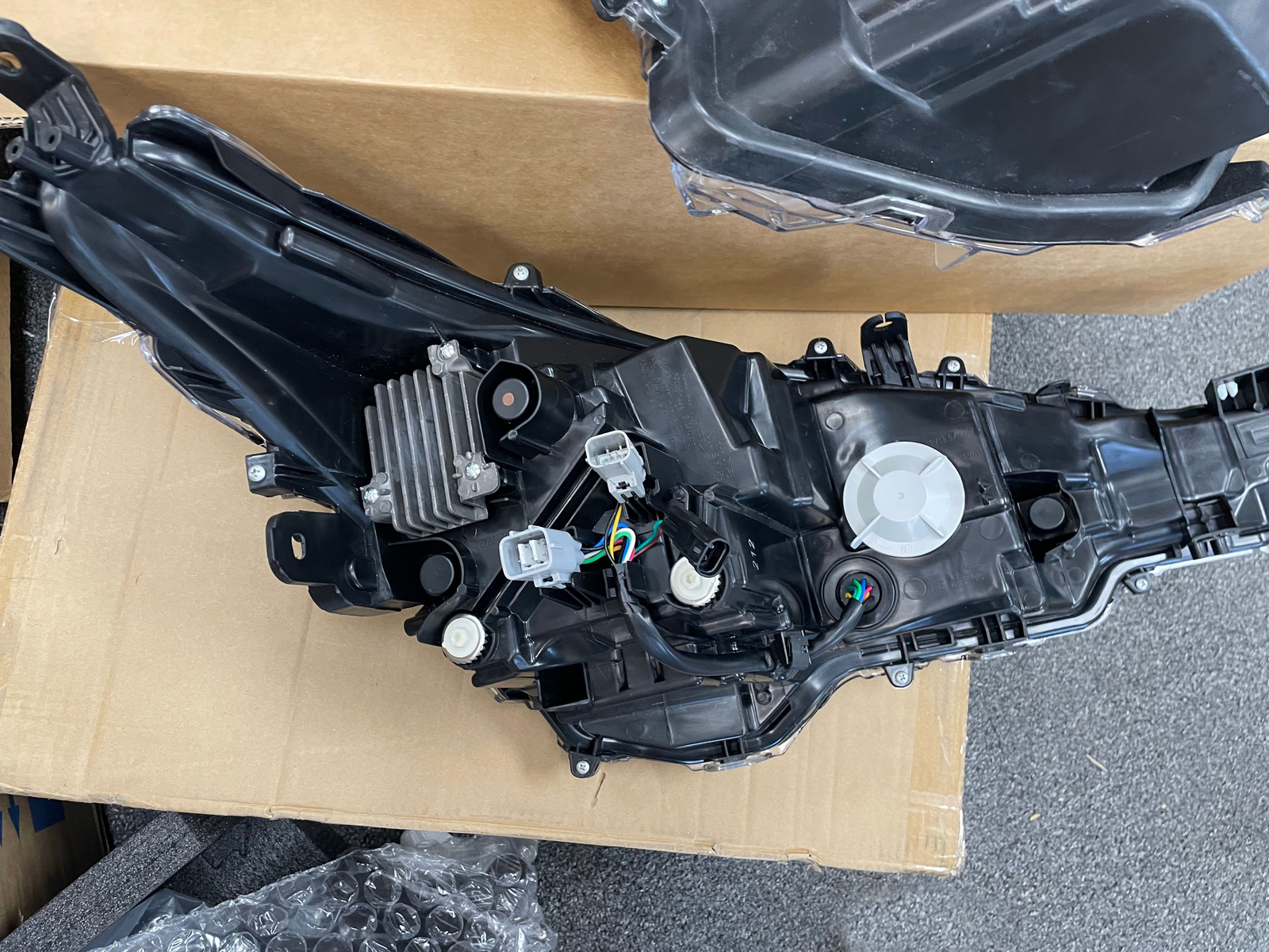 LED DRL Headlight Assembly for 2020 2021 Toyota Corolla Sport SE XSE XLE Driver