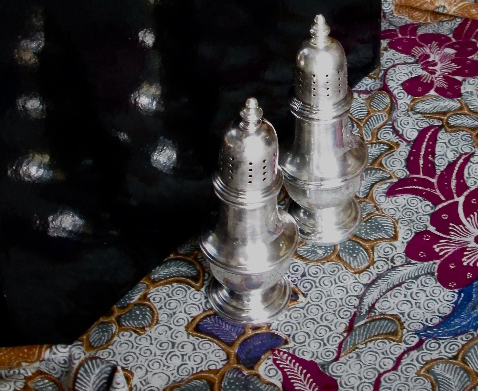 Antique Sterling RTH 136 Pedestal Salt and Pepper Shakers, Art Deco,30s,monogram