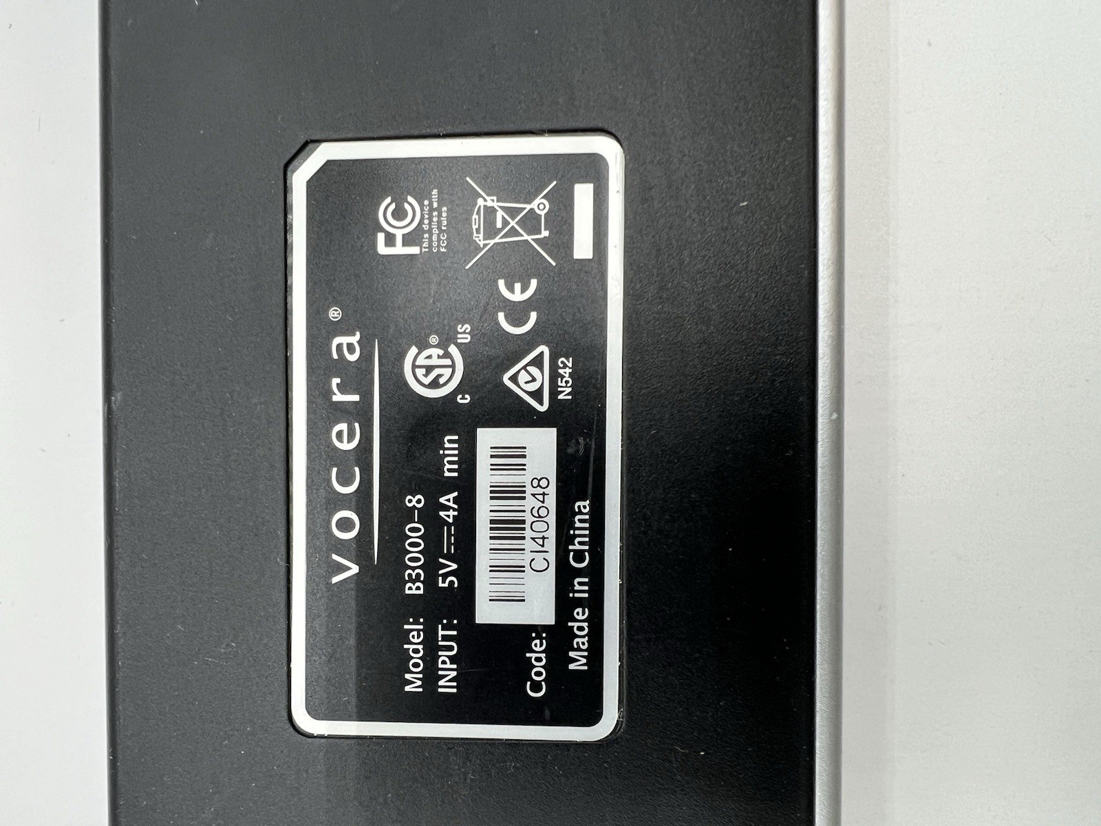 Vocera 8-bay Battery Charger B3000-8 (No AC Power Supply)