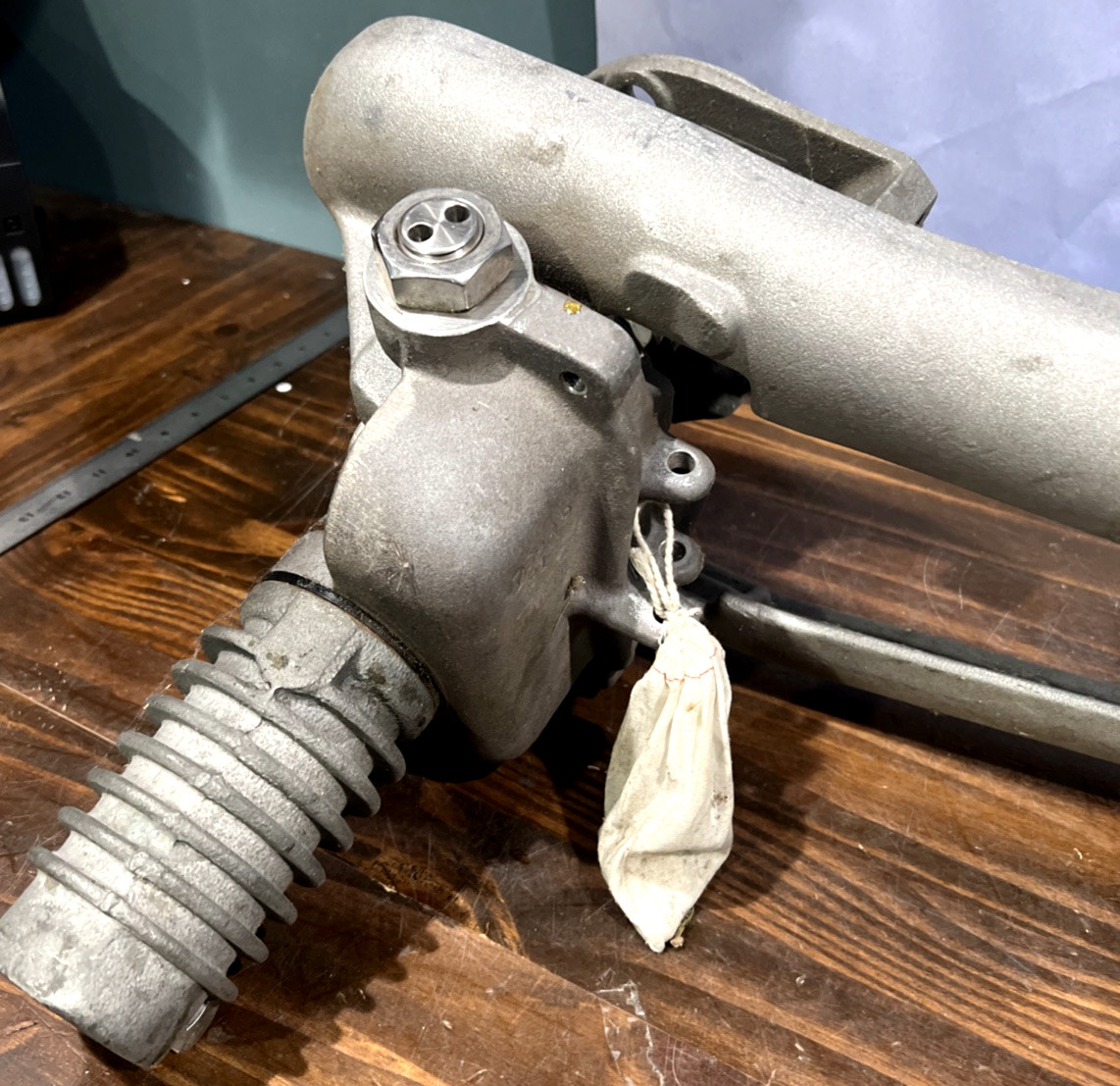 00122092 76446 021T2 Bracket 76449