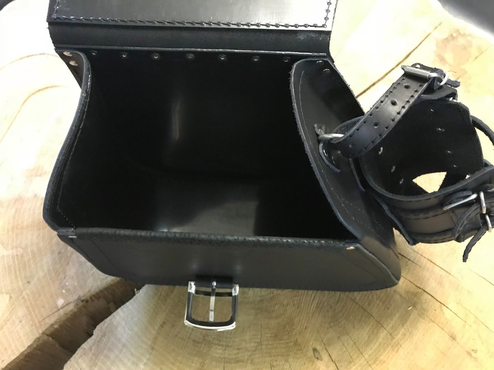 Sporty Skull Bag Suitable For Harley Davidson Sportster 883 48