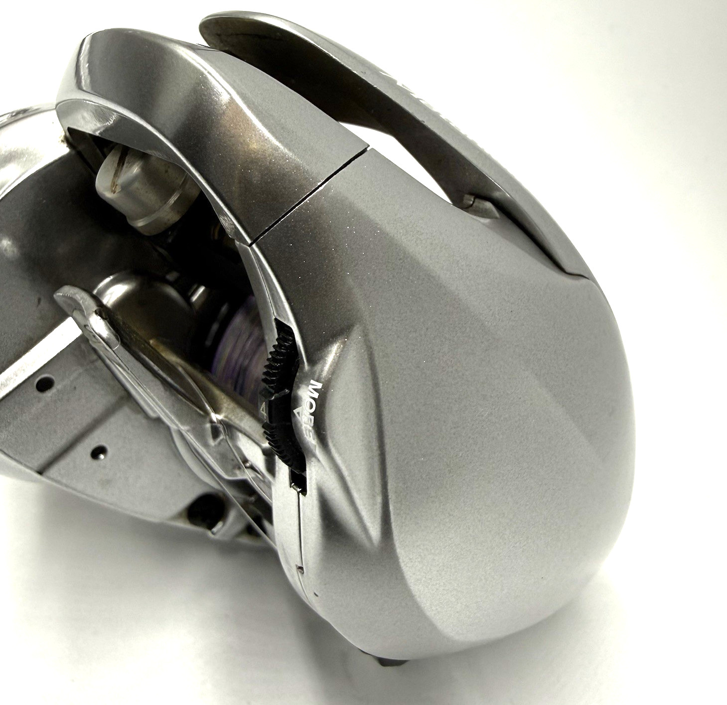 Shimano 16 Metanium MGL XG Right Bait Casting Reel with Box JAPAN "Excellent++"