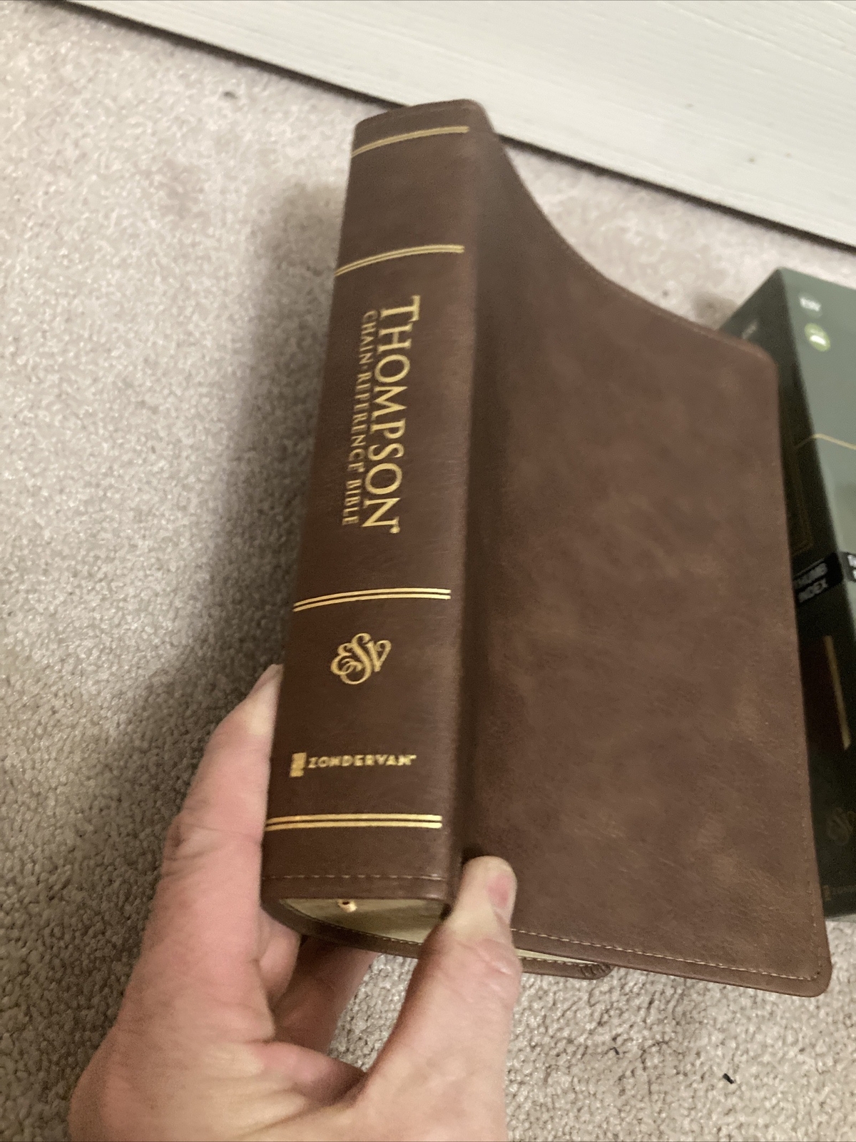 ESV THOMPSON CHAIN REFERENCE BIBLE RED LETTER THUMB INDEXED BROWN LEATHER SOFT