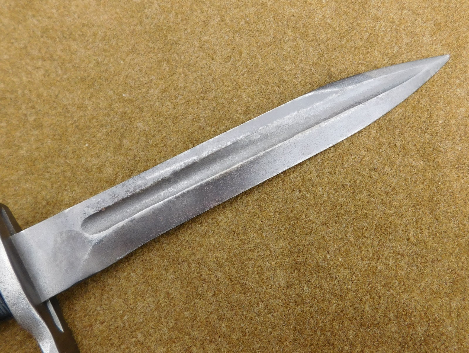 ORIGINAL WWII U.S. M-1 GARAND BAYONET CONVERTED TO FIGHTING KNIFE DATED 1943