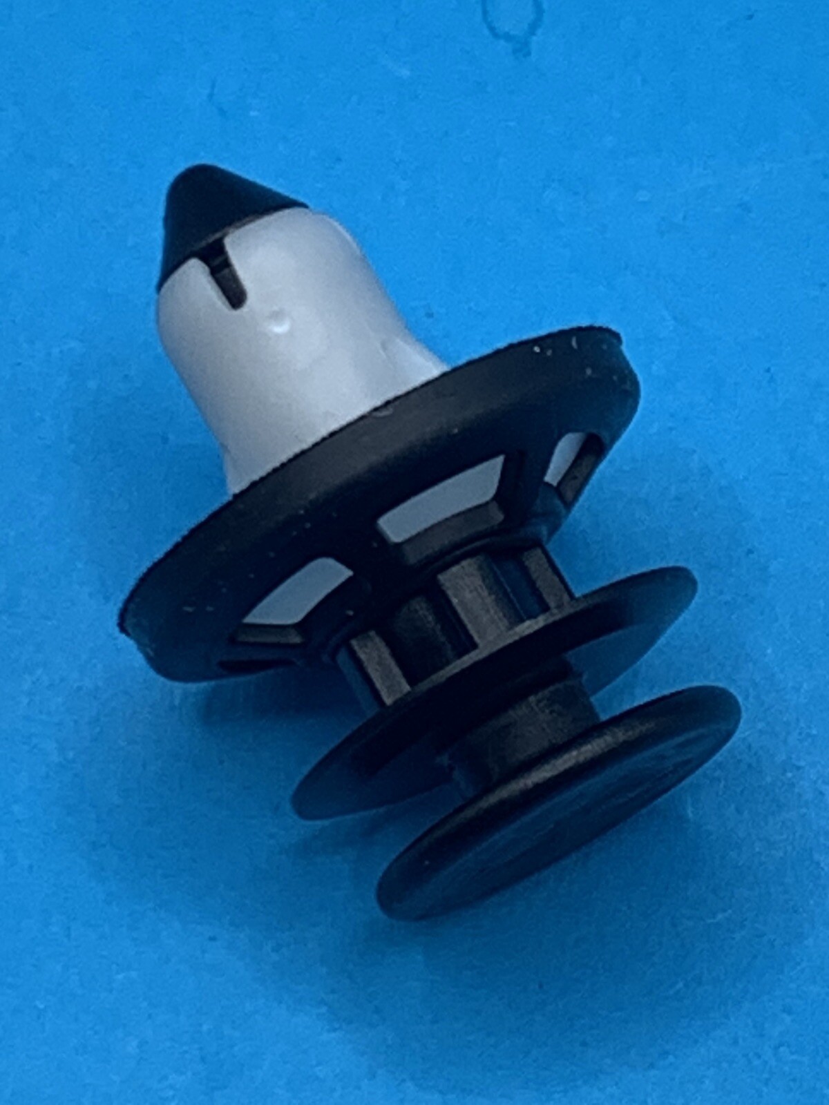 (Pack of 10) Door Trim Panel Retainer Clips for Jeep Wrangler Gladiator Dart Ram