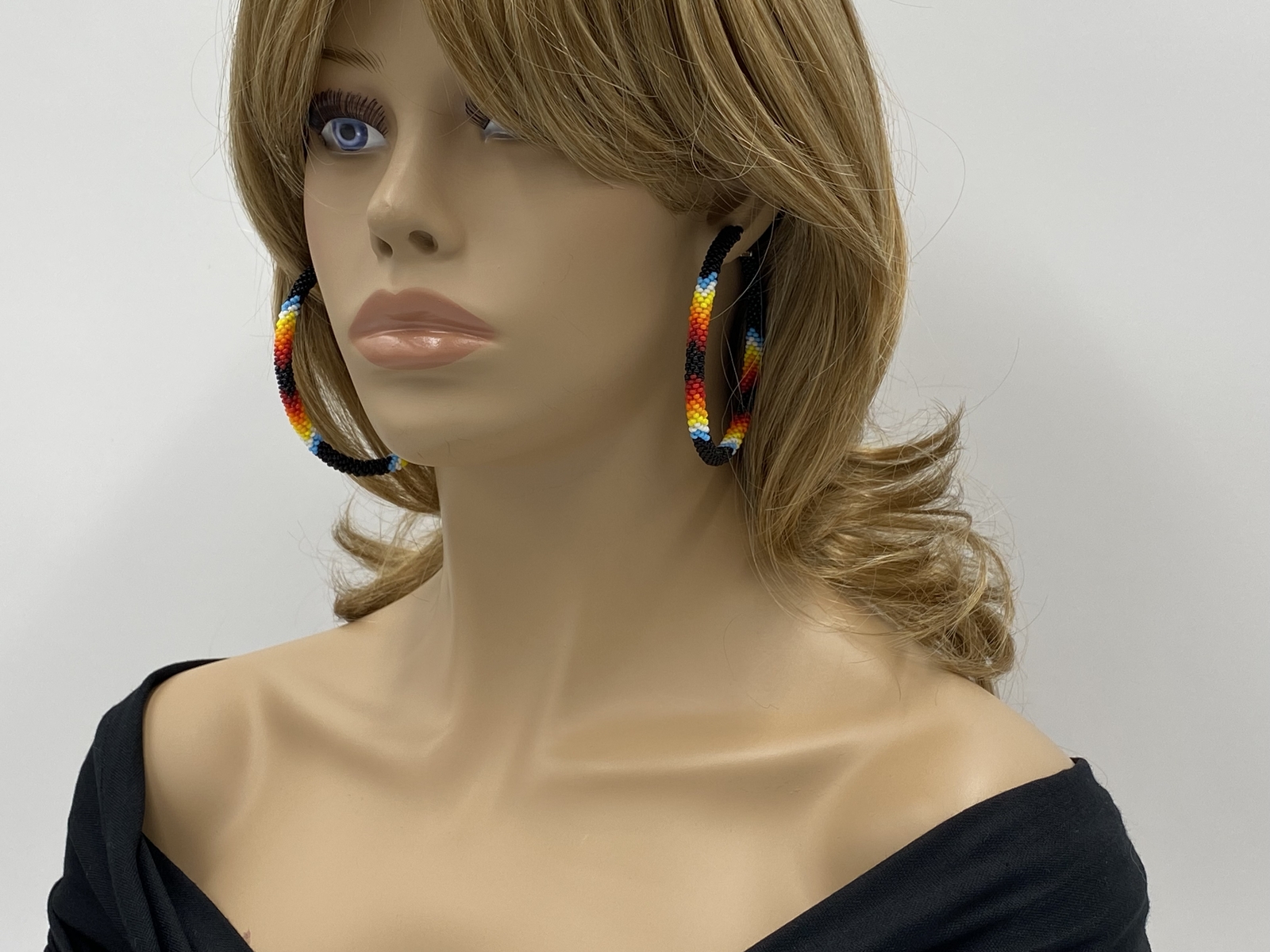 Handmade Beaded Black Fire 3-inch Lever back Hoop Earrings (Black Fire)