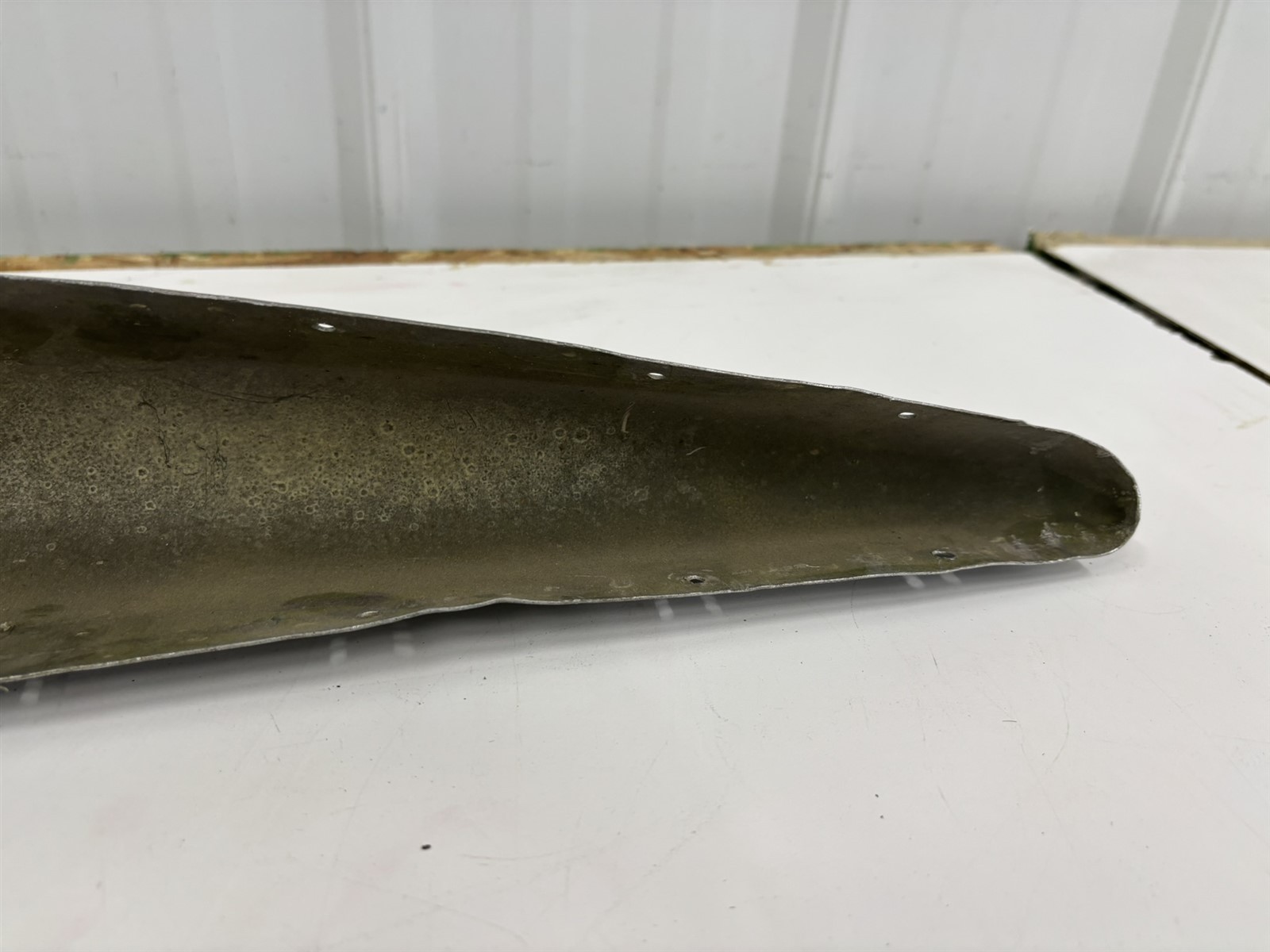 Luscombe Model 8 Right Wing Tip Wingtip Bow 582208-3