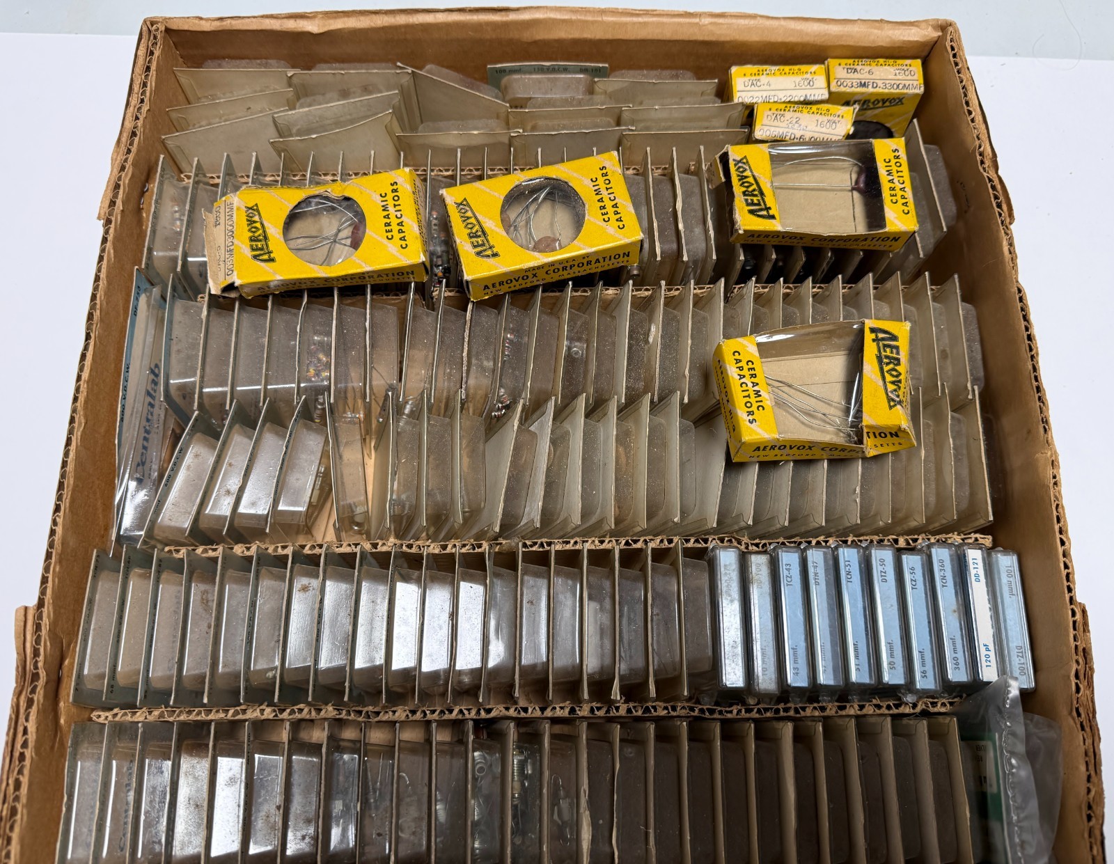 290 Packages NOS Centralab Ceramic Disc & Ceramic Tubular ‘Dogbone’ Capacitors