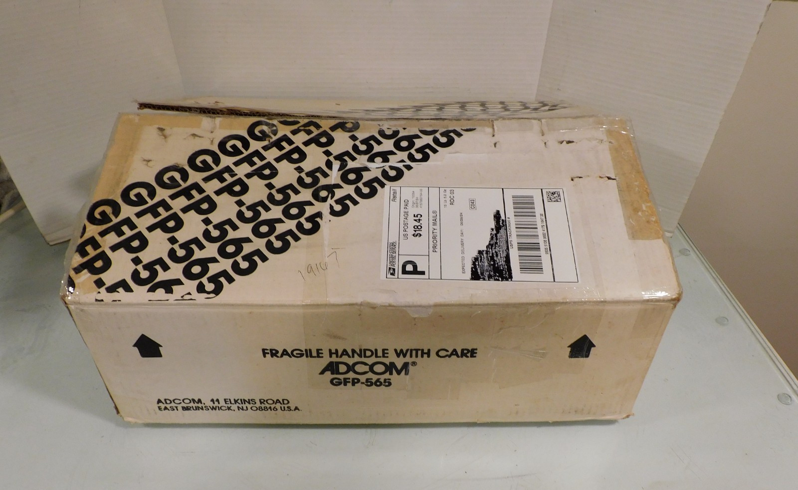 Adcom GFP-565 Stereo Preamplifier Excellent Working and Cosmetic Condition