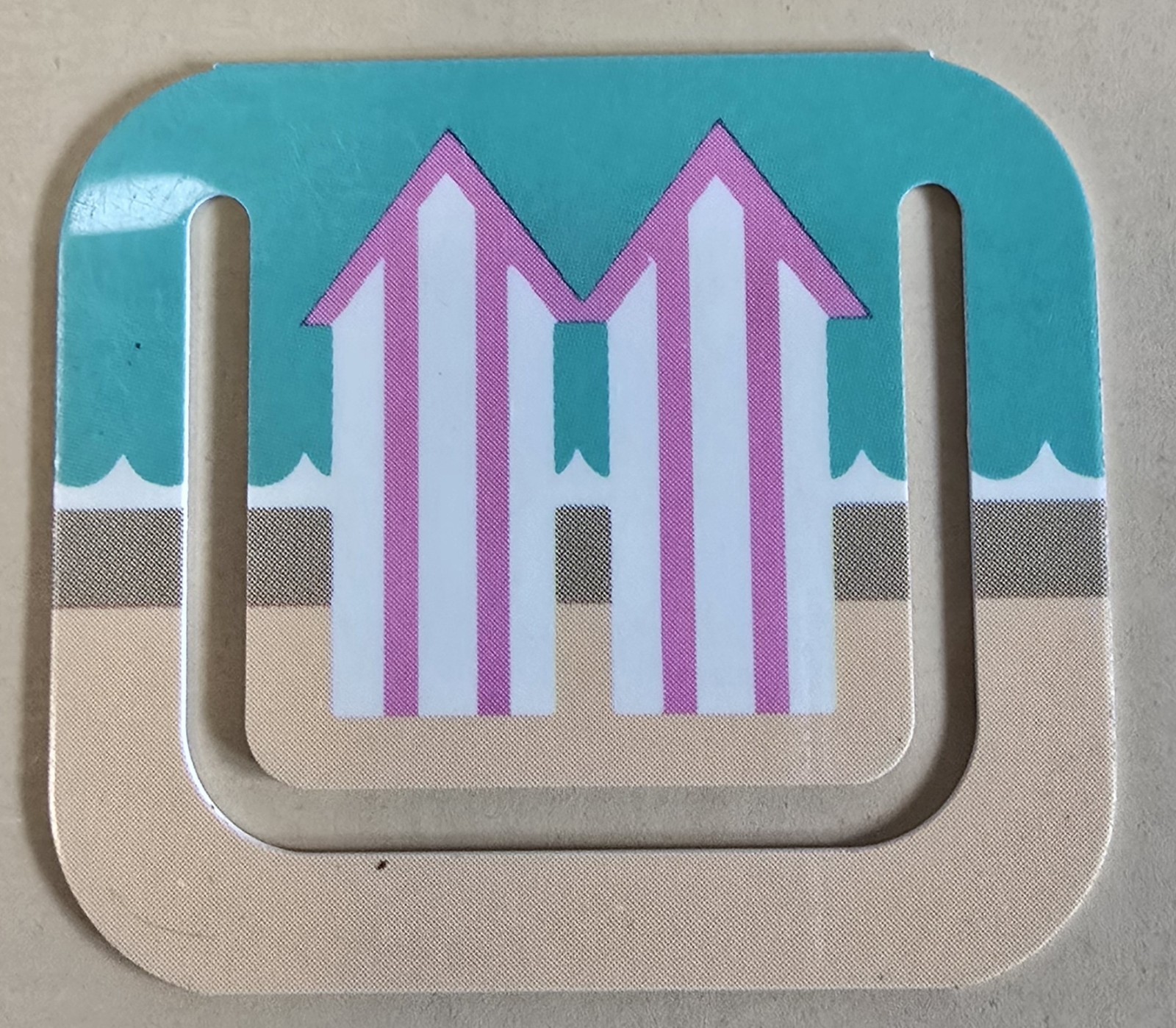 Vintage 80s Beach Graphics Paper Clips By Freelance Inc Partial Set (4)