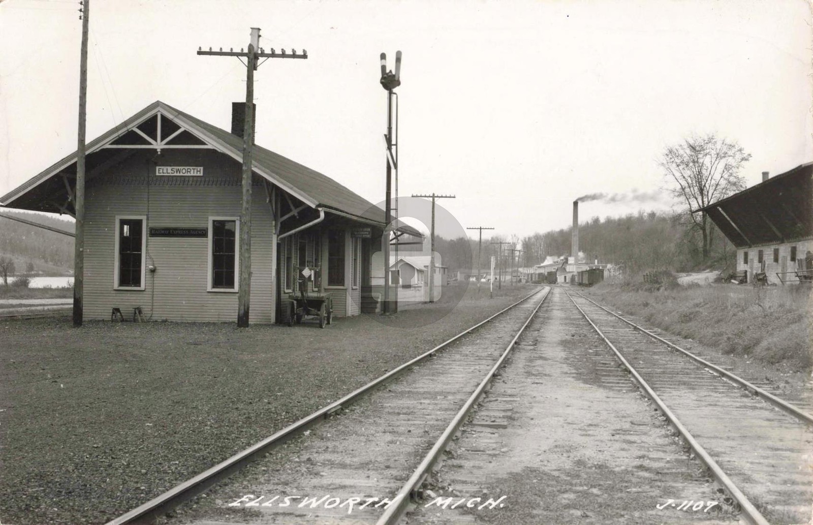 Railroad Depot, Ellsworth MI Michigan RPPC Photo Postcard COPY