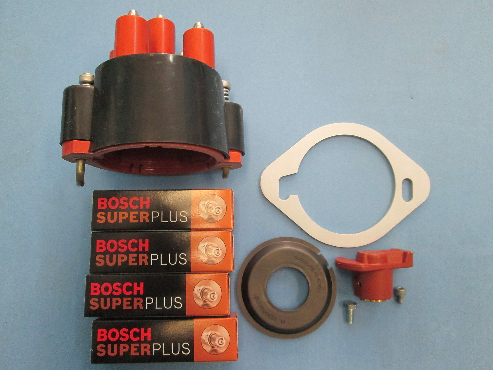 PORSCHE 924S 944 944 TURBO 951 TUNE UP KIT BOSCH CAP W/AFTERMARKET ROTOR