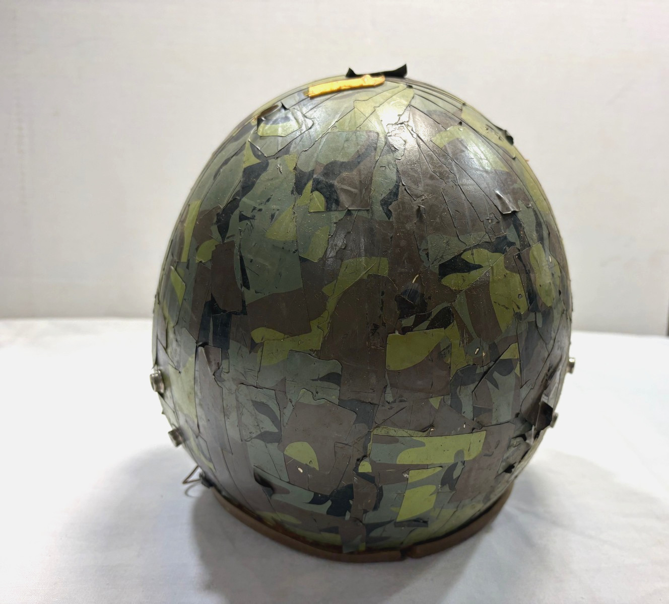 B-52 Camo Hgu-22 Flight Helmet Shell, used-demil Large Tape/edgeroll/bayos