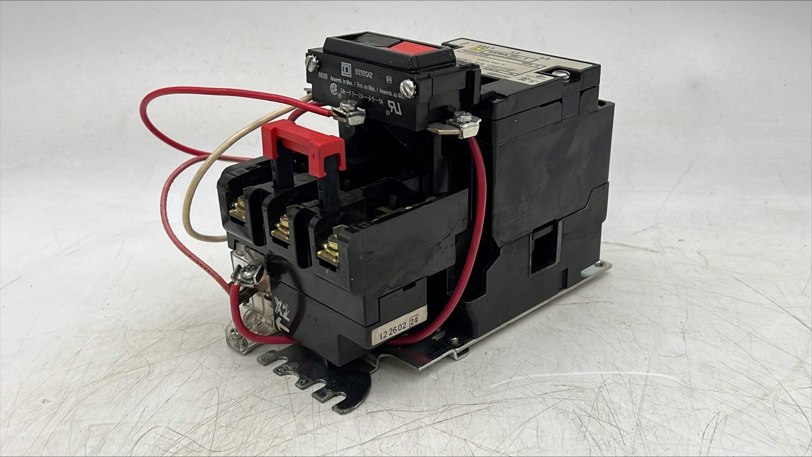 Square D 8536SCG3V08AS Size 1 Starter w/ Start-Stop PB, 208V Coil (Used)