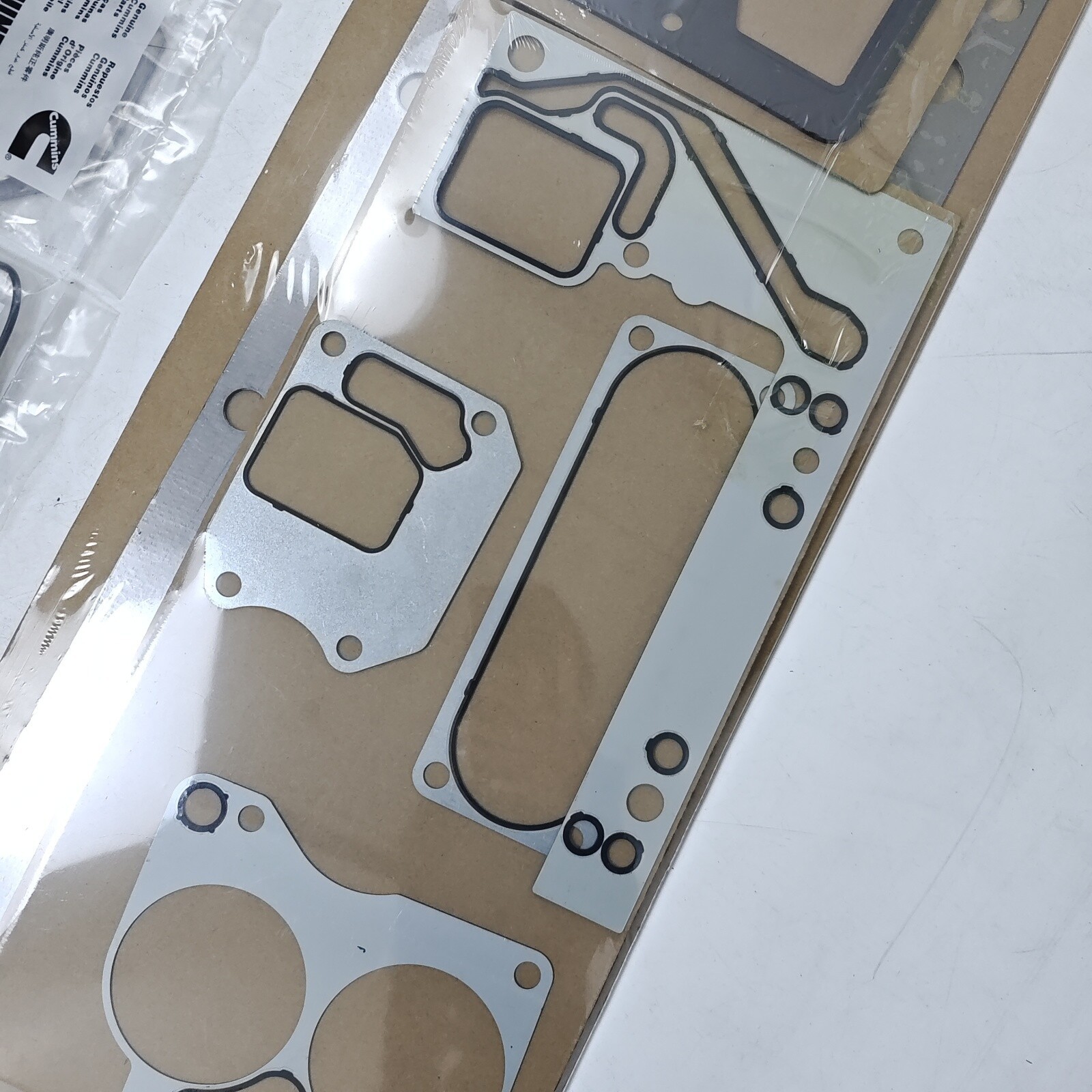 Upper Cylinder Head Gasket Set for Cummins ISX QSX 15L 4089169 4955596 4352145