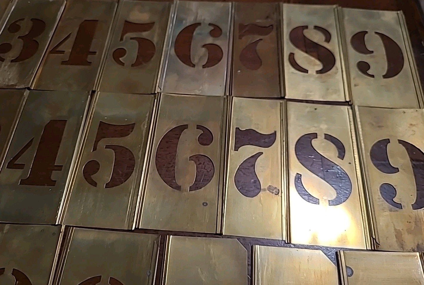 Reese's Adjustable 28 Brass Stencils 2" Kit for Numbers 0-10 Multiples + Extras