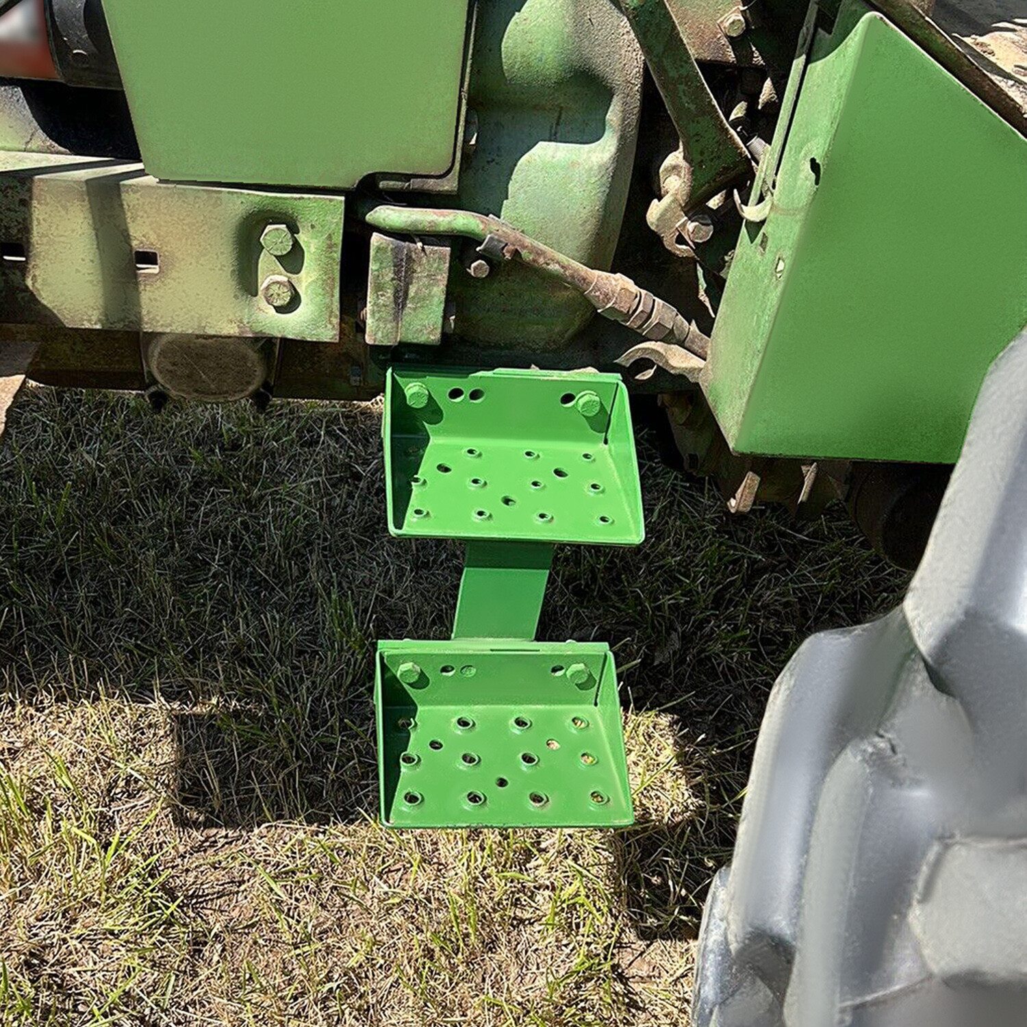 Heavy Duty Step Extension For John Deere 2510 3010 4010 2520 3020 4020