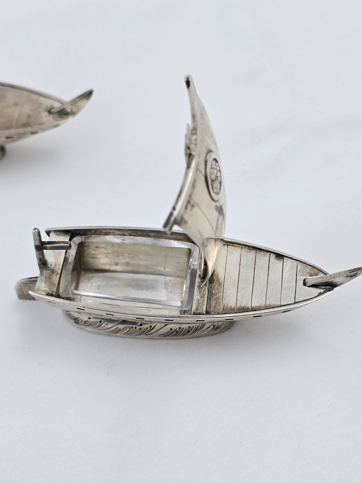 Vintage Asahi Sterling Silver 950 Salt and Pepper Shakers 66g