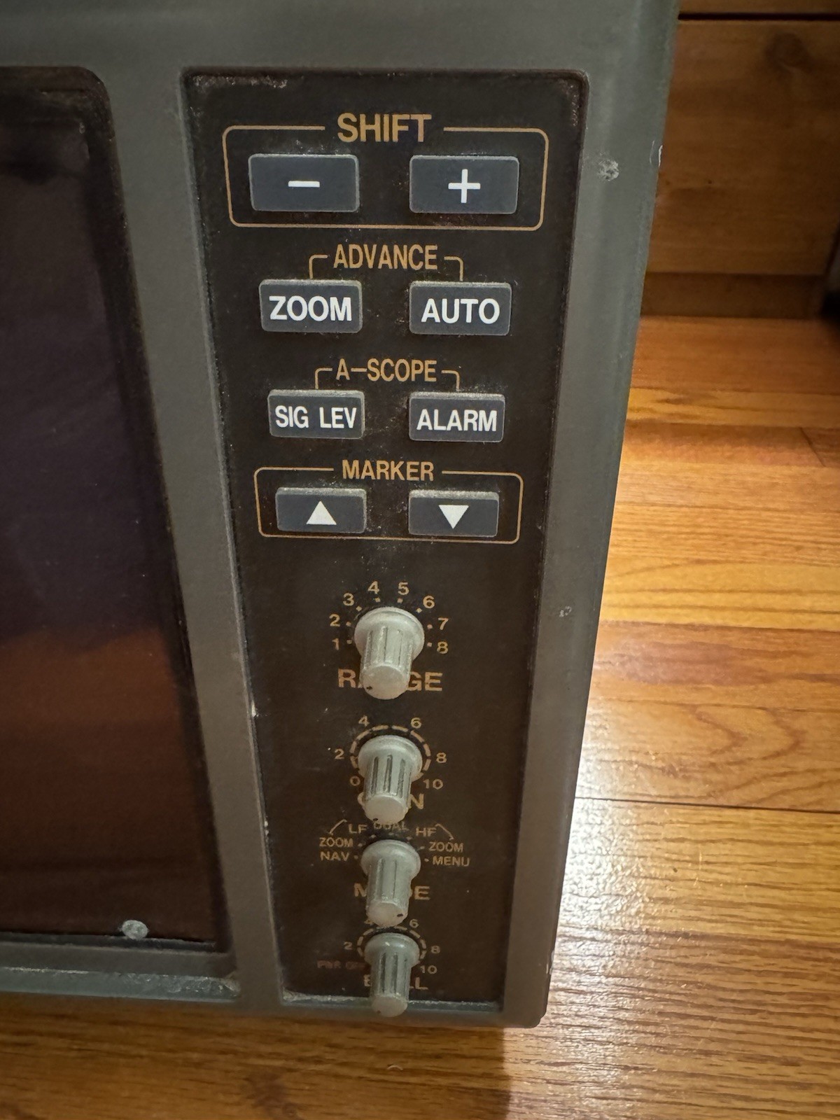 Furuno FCV-292 Color CRT Sounder - 50/200 kHz Untested As Is Estate Find