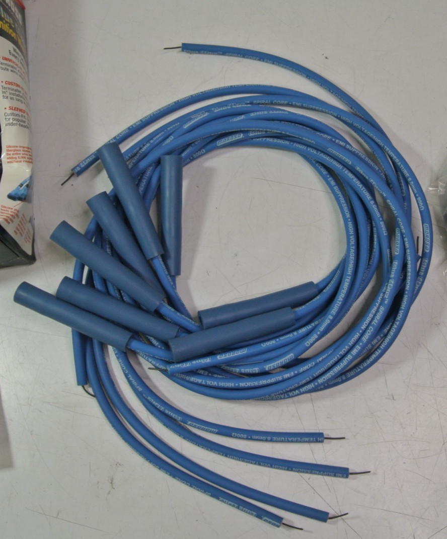 MOROSO 73226 Blue Max spiral core Blue universal fit 8MM 8 cylinder wire set