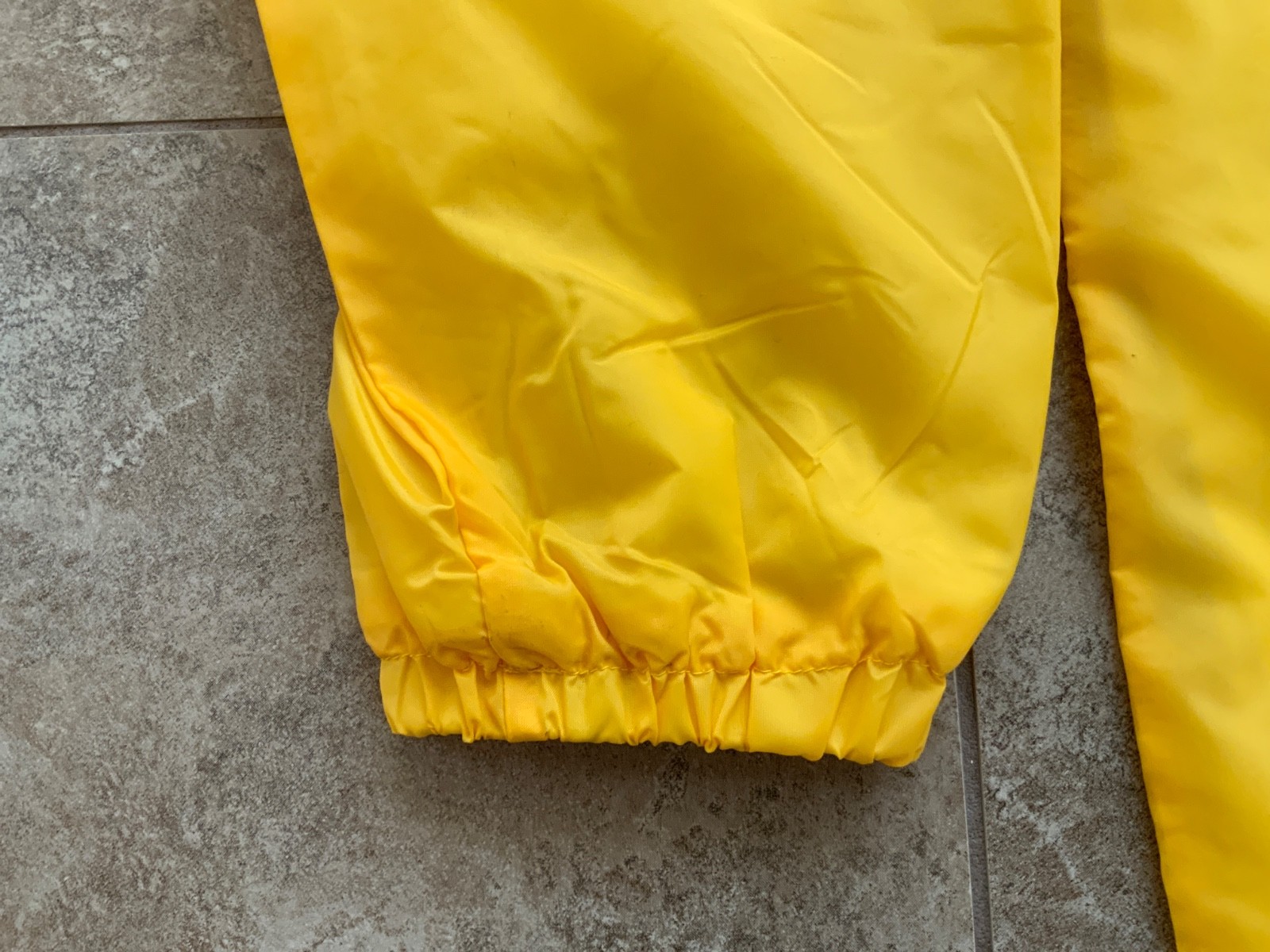 Sector 9 Longboards - "STAFF BRO" Coaches Windbreadker Jacket Mens XL