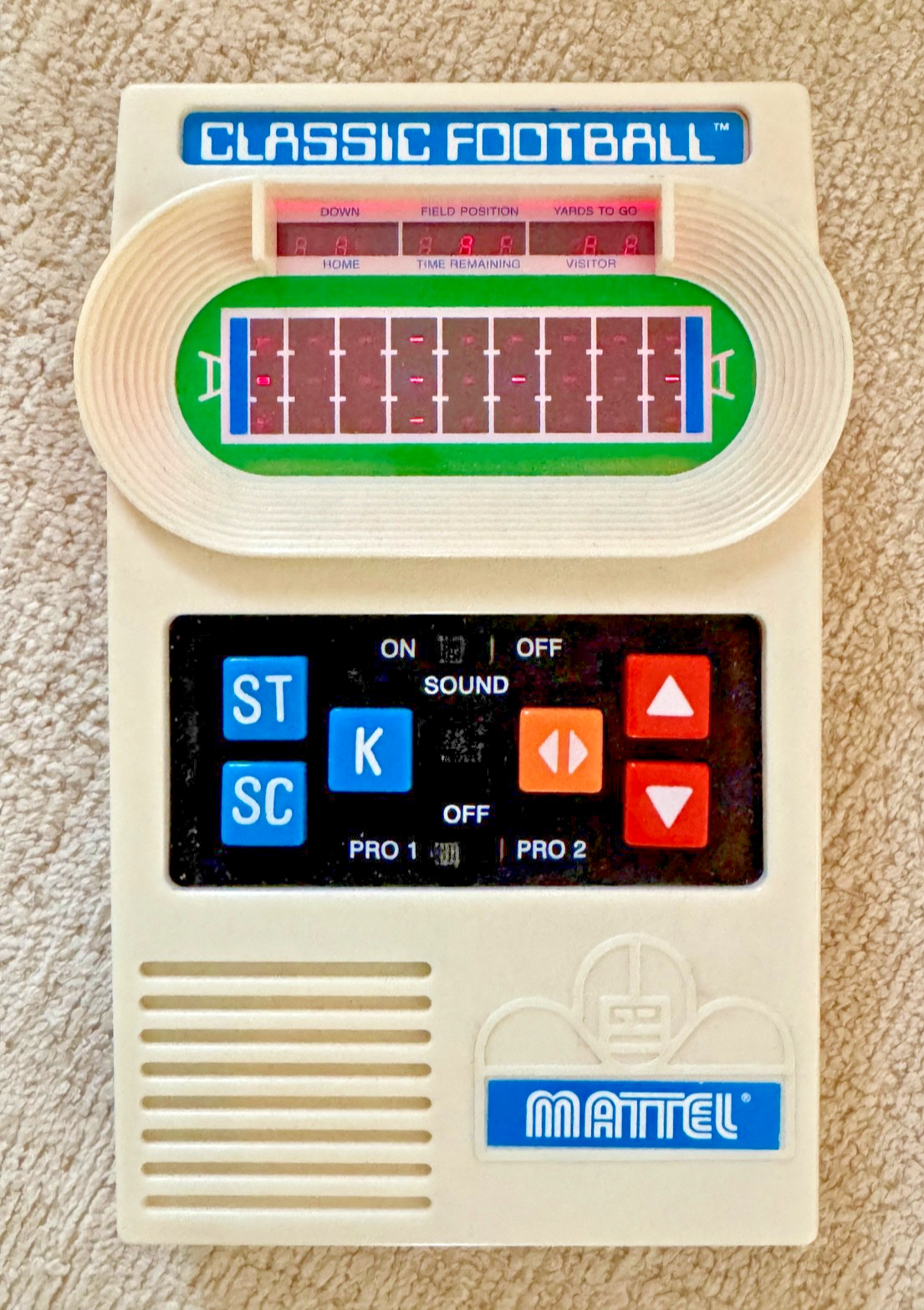 MATTEL Classic Football - Year 200 - GOOD WORKING ORDER! Vintage Football Game