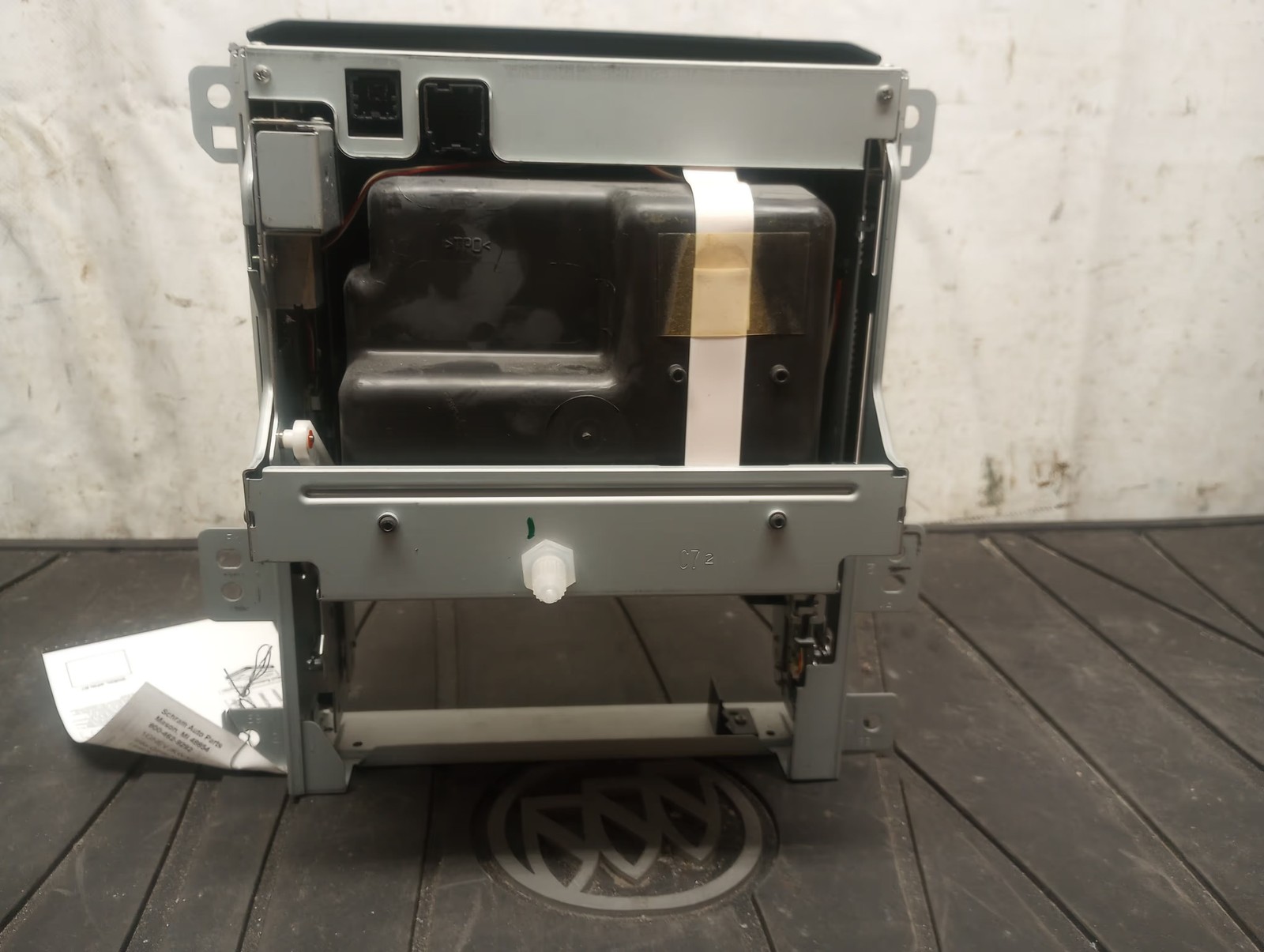 Info-GPS-TV Screen Classic Style S Or VIN T Dash Fits 20-24 TRAVERSE 3153389