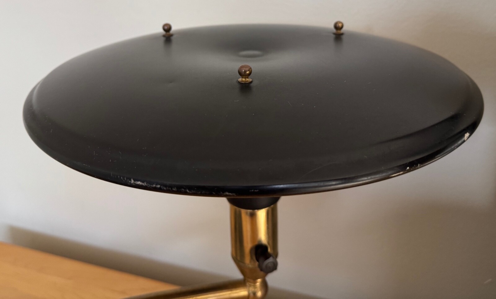 Vintage MCM Black Metal Wheeler Sight Light Cantilever Lamp Mid Century Modern