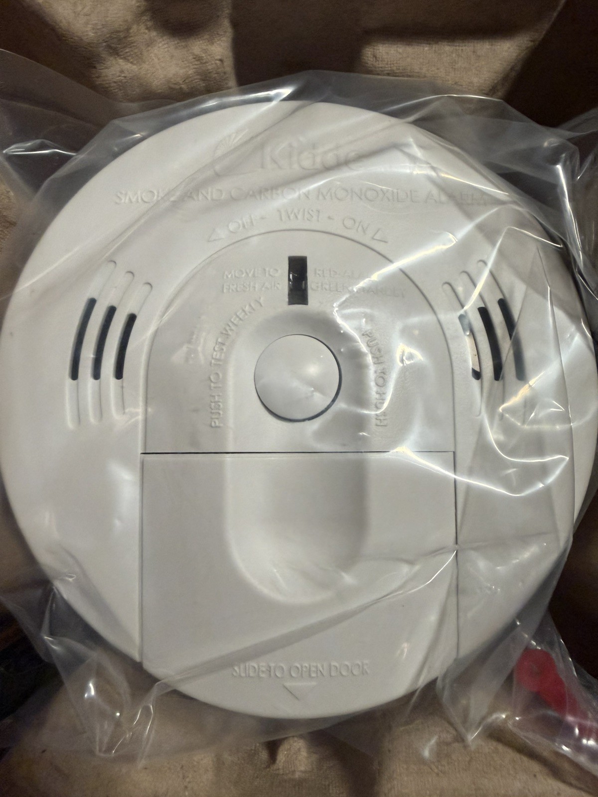 Kidde KN-COSM-BA Battery Power Combination Smoke/Carbon Monoxide Alarm w/ Voice