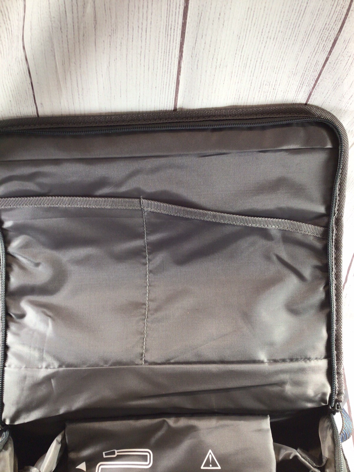 ResMed S10 CPAP Machine Padded Carrying Case/Travel Bag Gray (BAG ONLY)