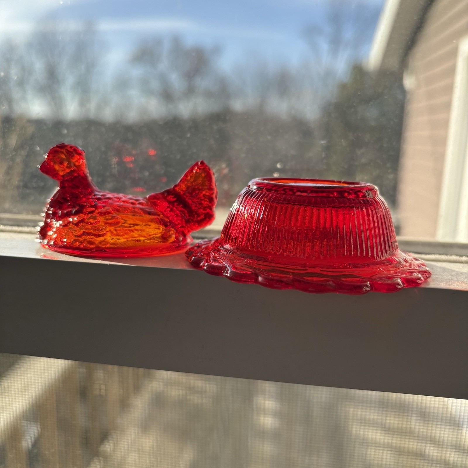 GLOWER New Mosser Glass Mini Hen on Nest in ruby red HON GORGEOUS