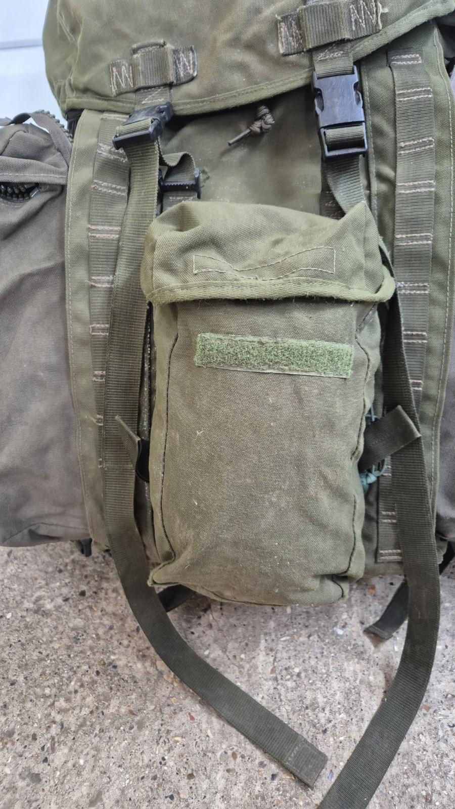 Genuine British Army 120L Bergen Olive Long Back + Side pouches 1990