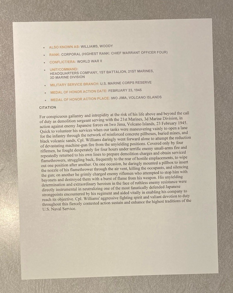 Hershel Woody Williams Marines USMC Medal Of Honor Signed Iwo Jima Stamp Sheet