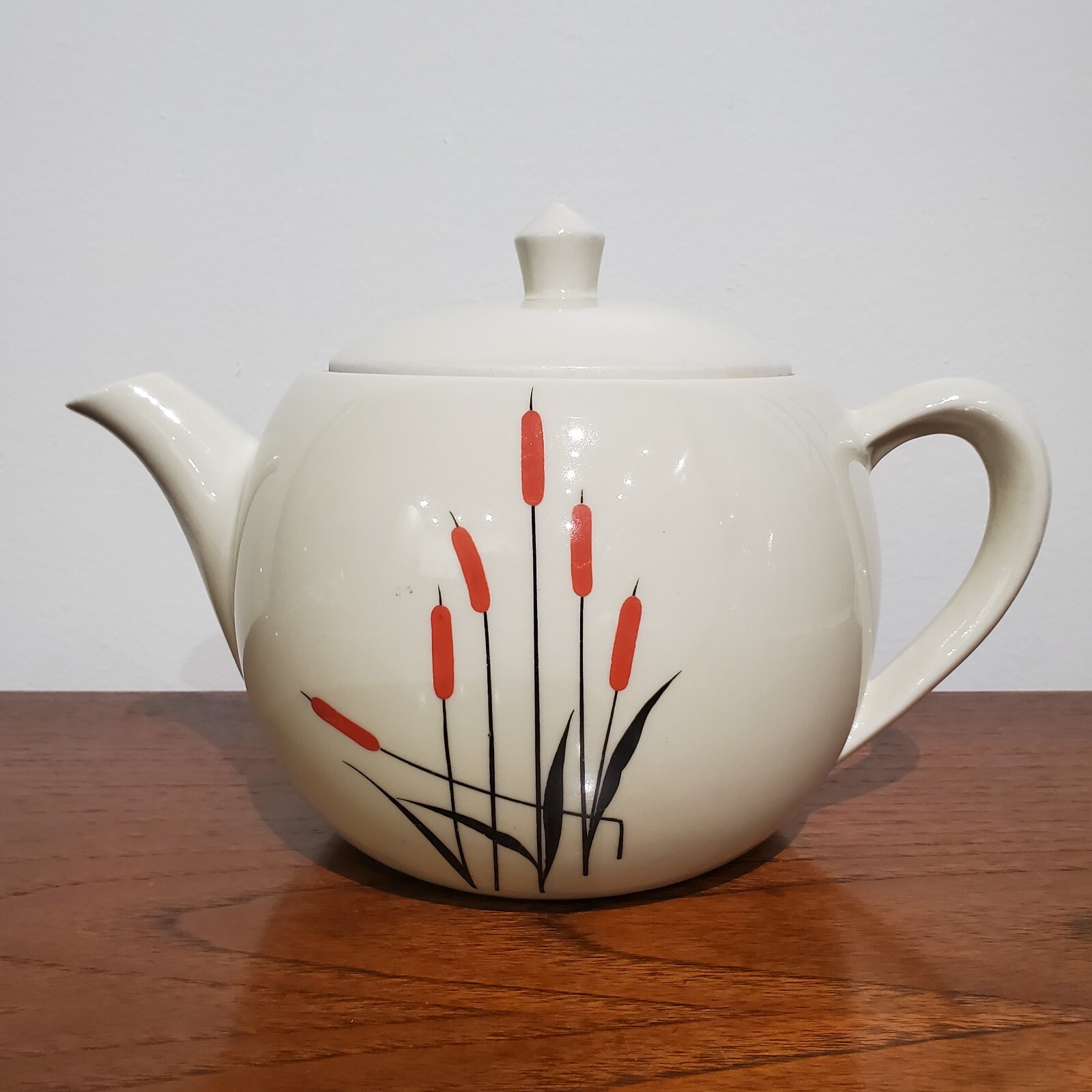 Vintage Porcelier Trademark Vitreous Hand Dec. China White Red Cat Tails Teapot