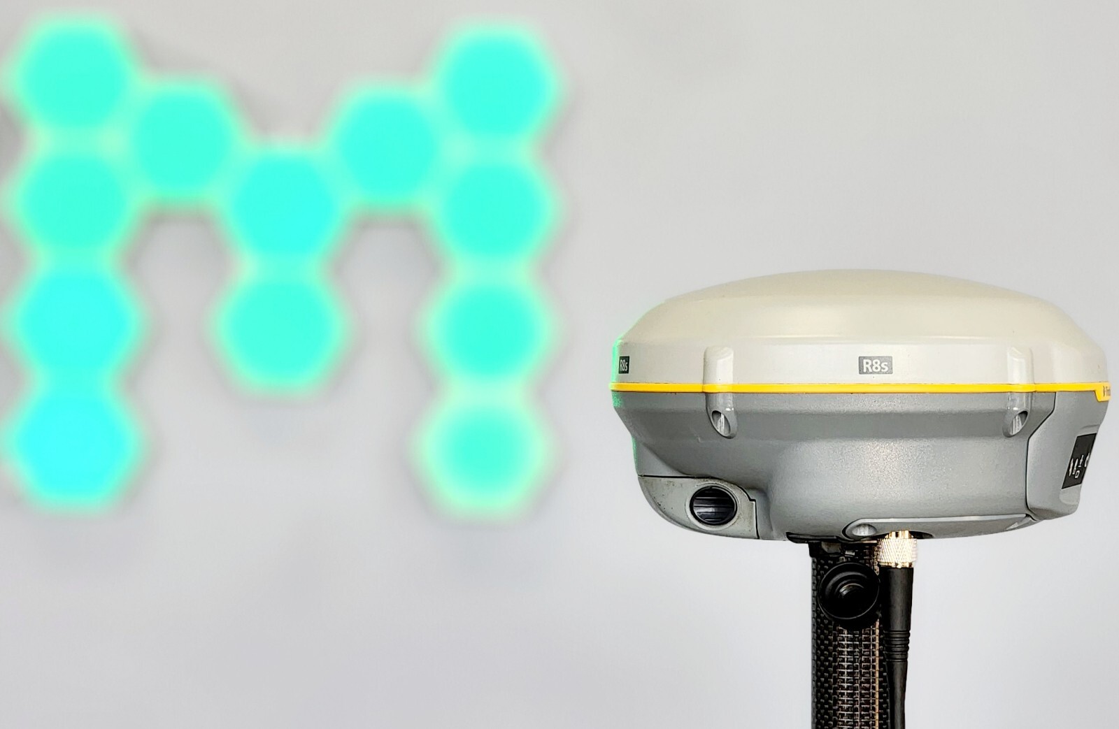 Trimble R8S GPS GNSS BeiDou Galileo Base Rover Receiver w/ TSC3 Access