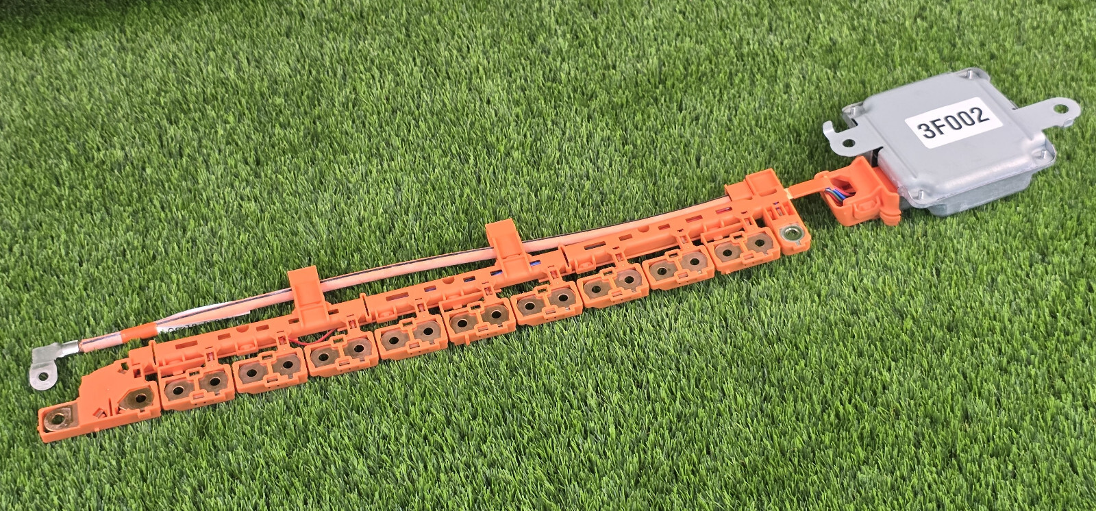 Toyota Prius C 2012-2017 Hybrid Battery Voltage sensor 89892-52010 with wire OEM