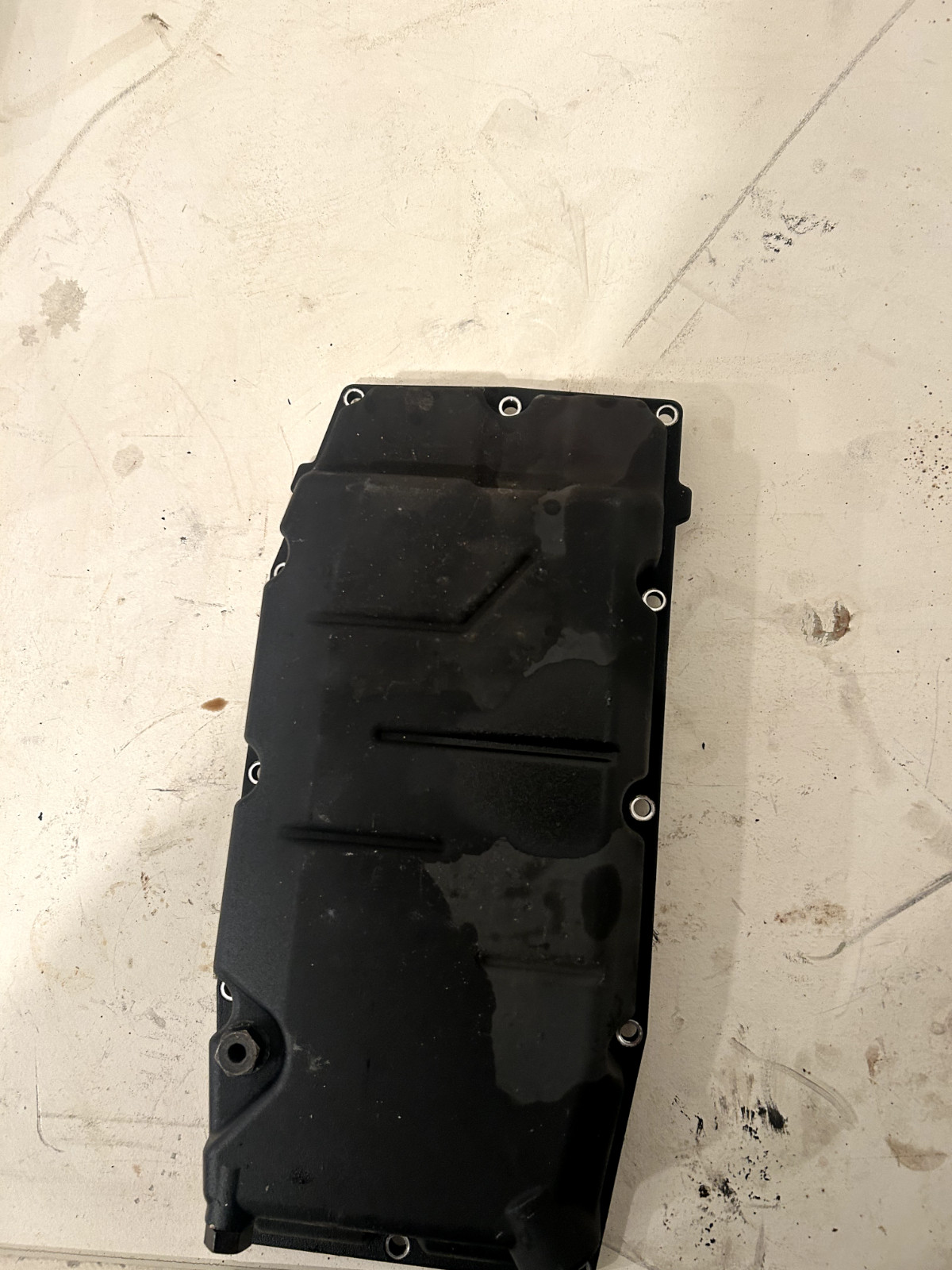 17-24 Harley FLHTCUTG Tri Glide Ultra Transmission Oil Tank Bottom Pan