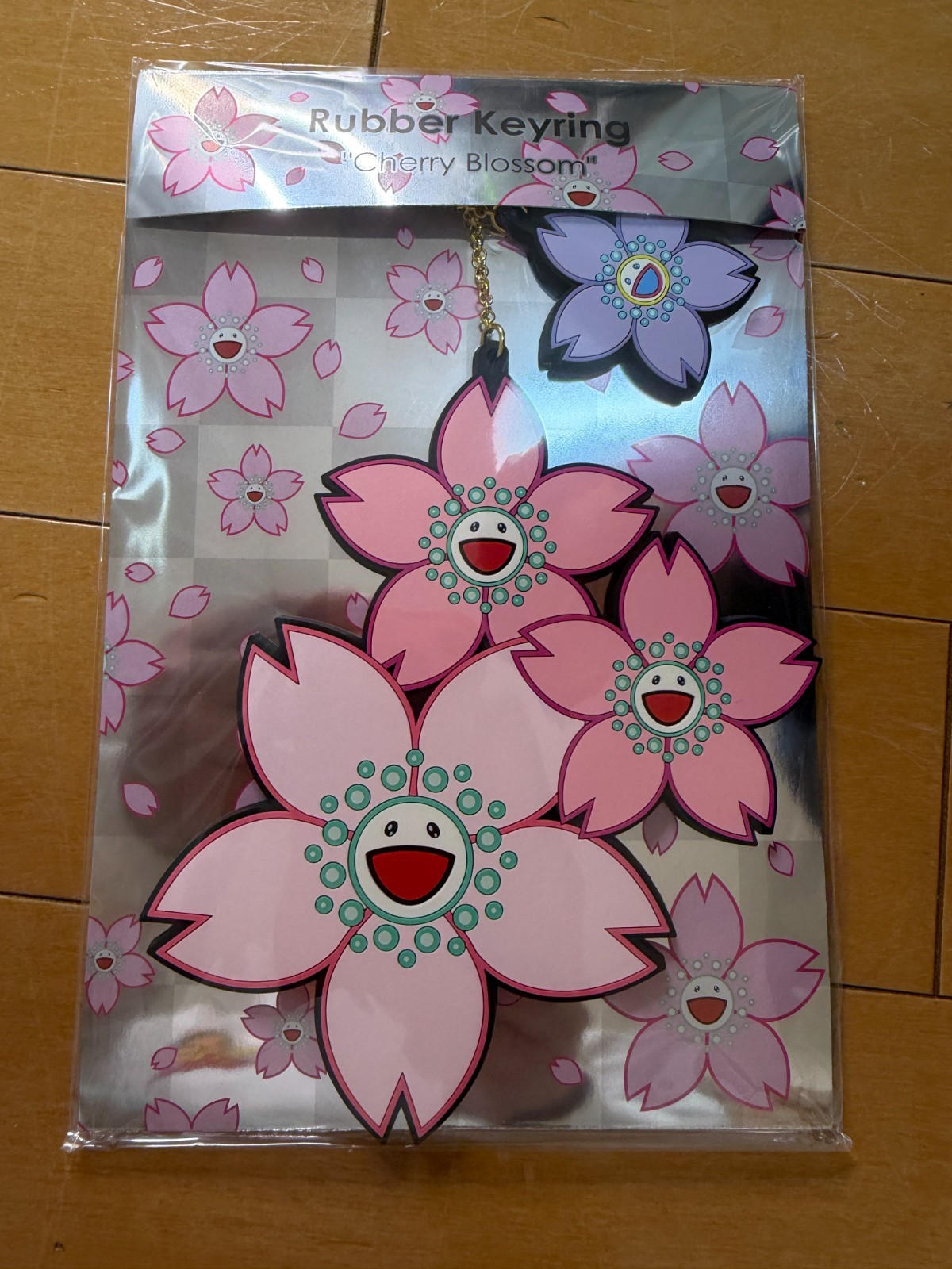 Takashi Murakami Cherry Blossom Rubber Keyring Kaikai Kiki Sakura Flower Keychai
