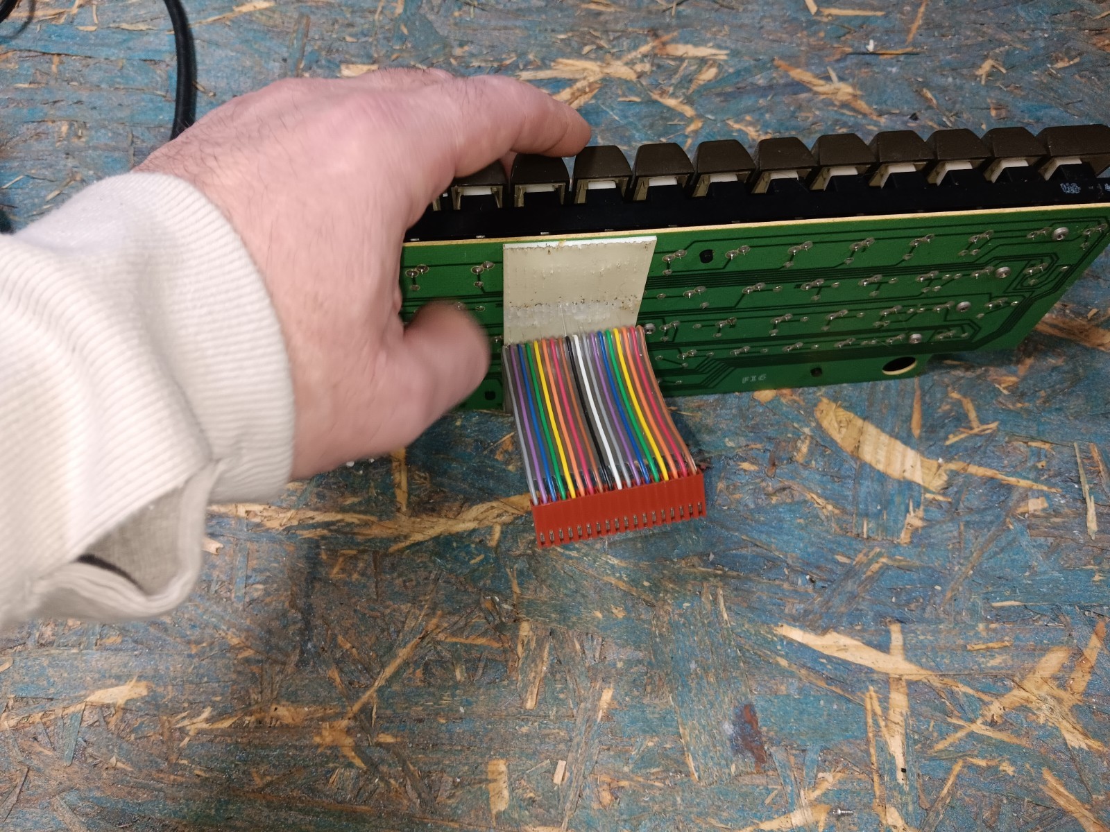 Atari 800 EXACT HI-TEK 373-700115A KEYBOARD-GOOD-QUICK TESTED-KEYS COME OFF-SEE