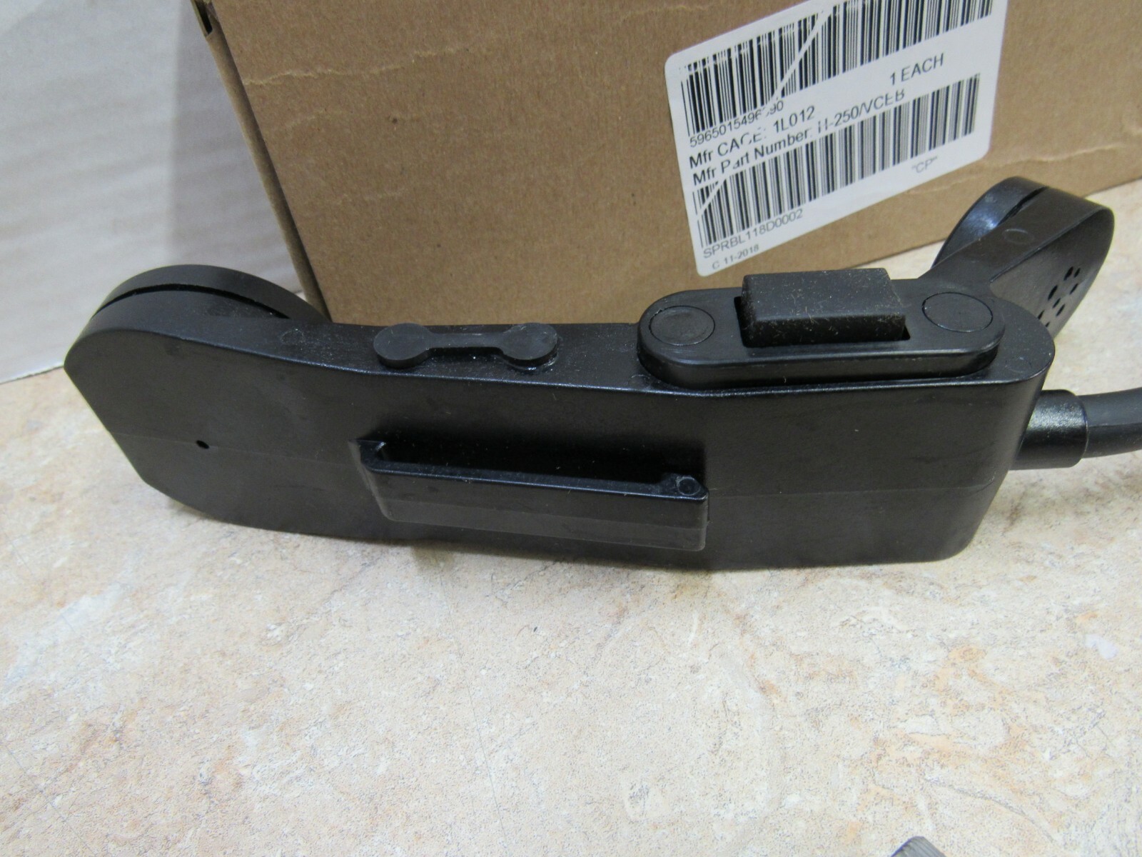 H-250 VCEB US Military Radio Handset with Ear Bud Assembly NIB Volume Control