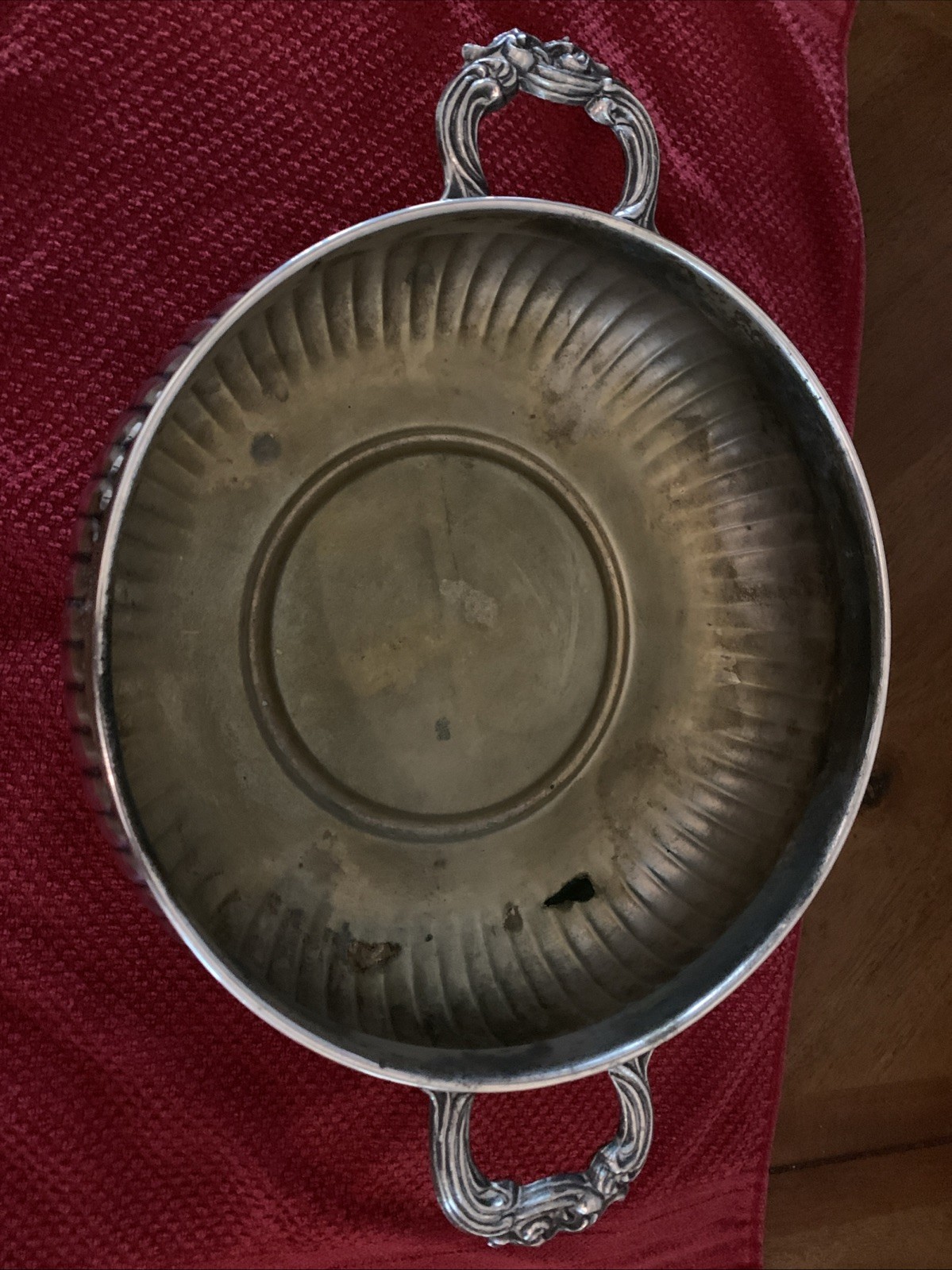 Leonard EP Silver Plated Three Footed Casserole Dish W/handles