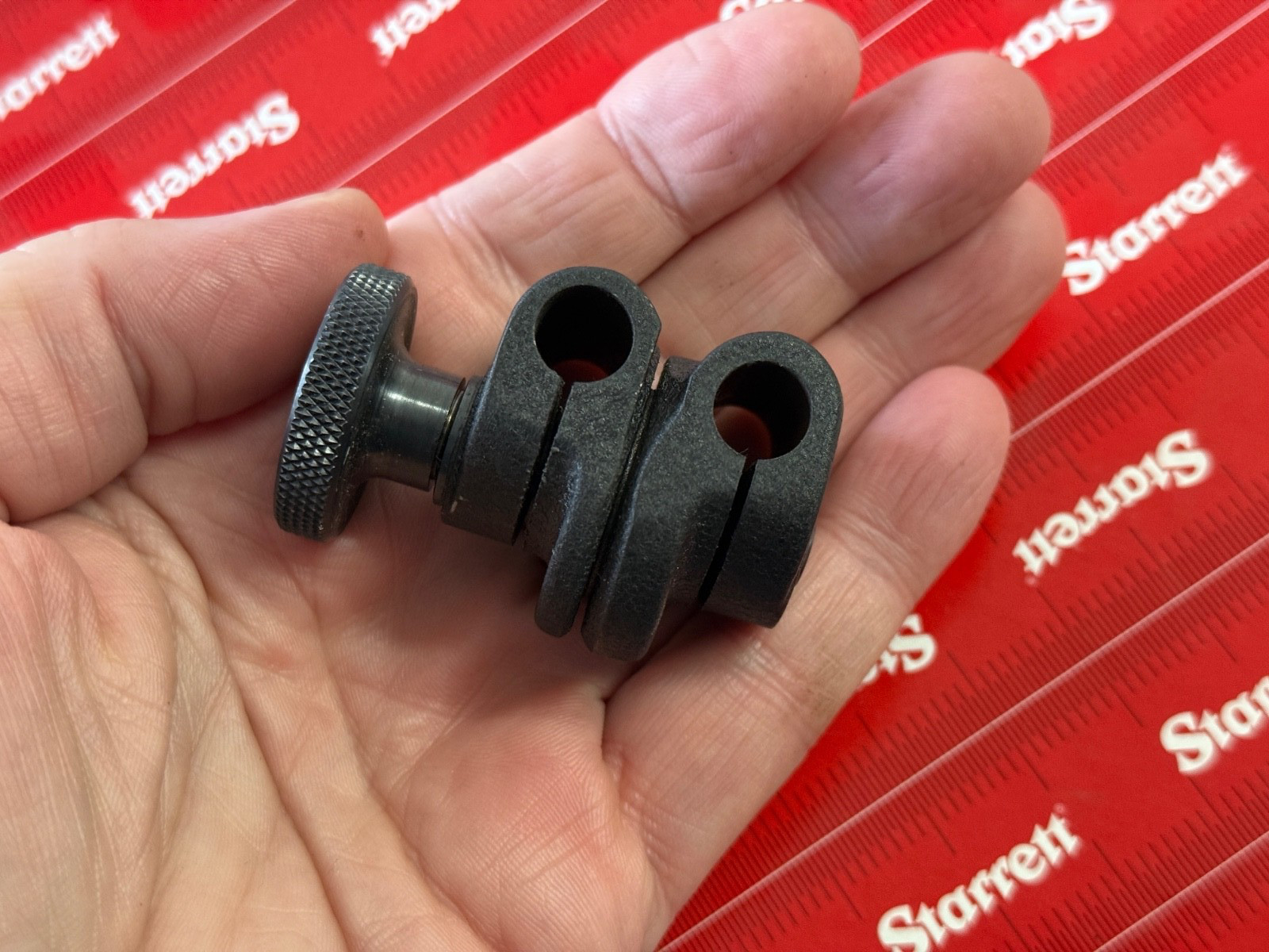 Starrett 657H ( 1/2lb! ) Heavy Duty 3/8" Swivel Post Snug Clamp For 657 mag base