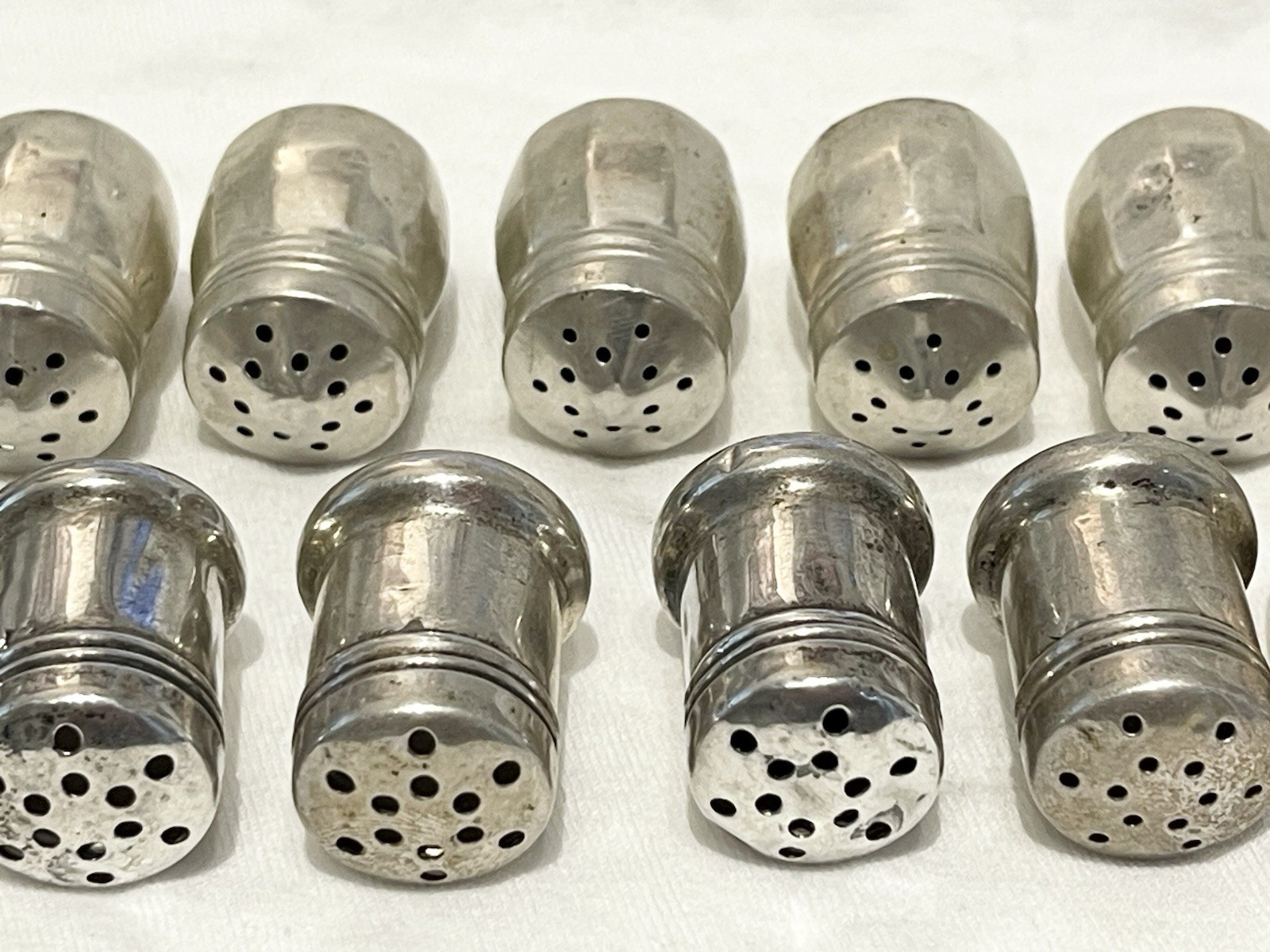 LOT of 20 Sterling Silver Salt & Pepper Mini Shakers 80 Grams ☚☚☚☚👀